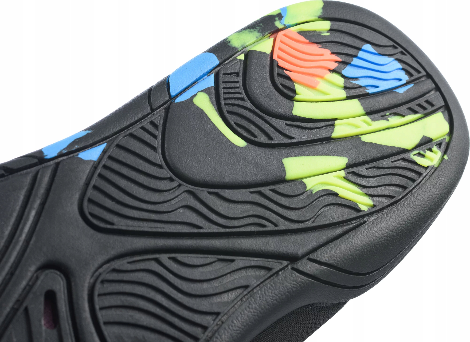 BUTY DO WODY PŁYWANIA NA JEŻOWCE SLIP ON 44 OUTTEC Model O-66641