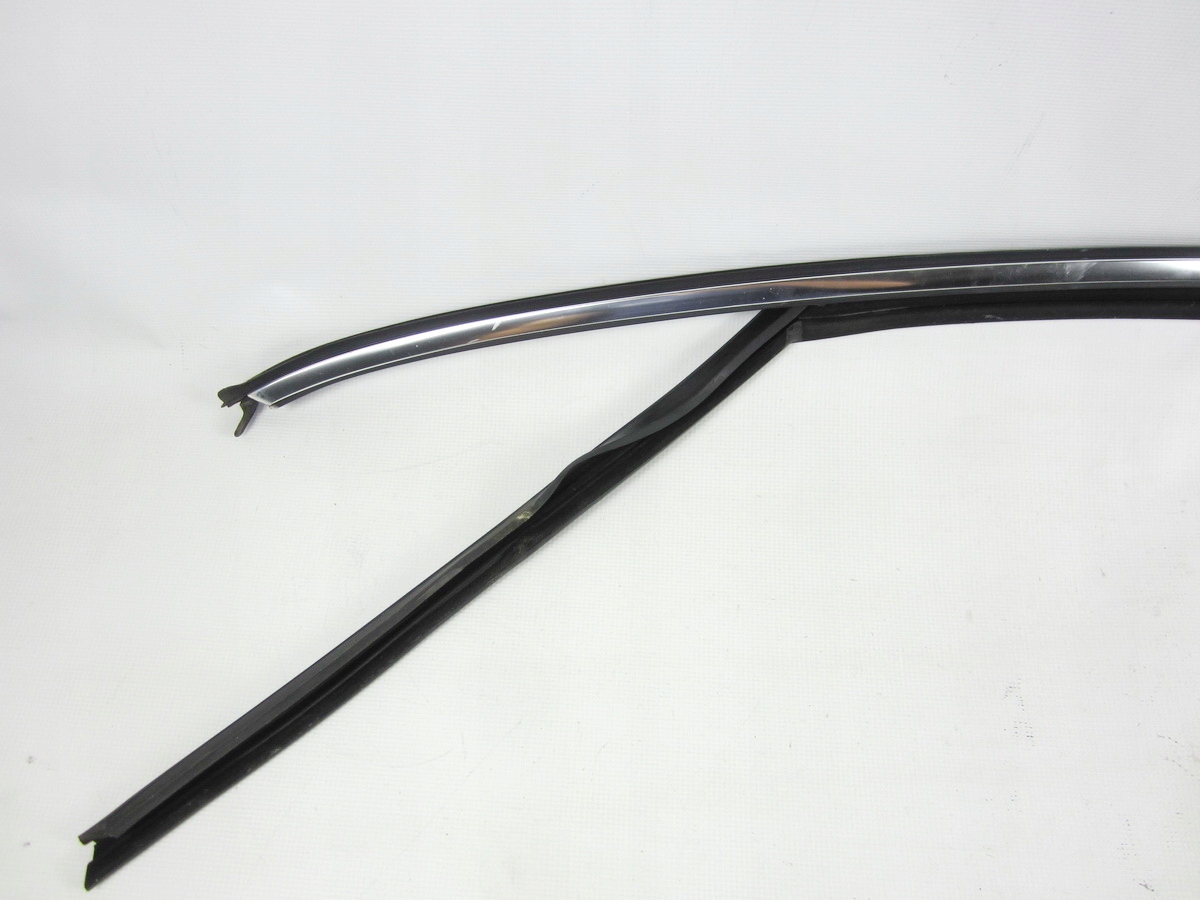 gasket moulding door front front left Porsche Cayenne S II 958 7P5 92A