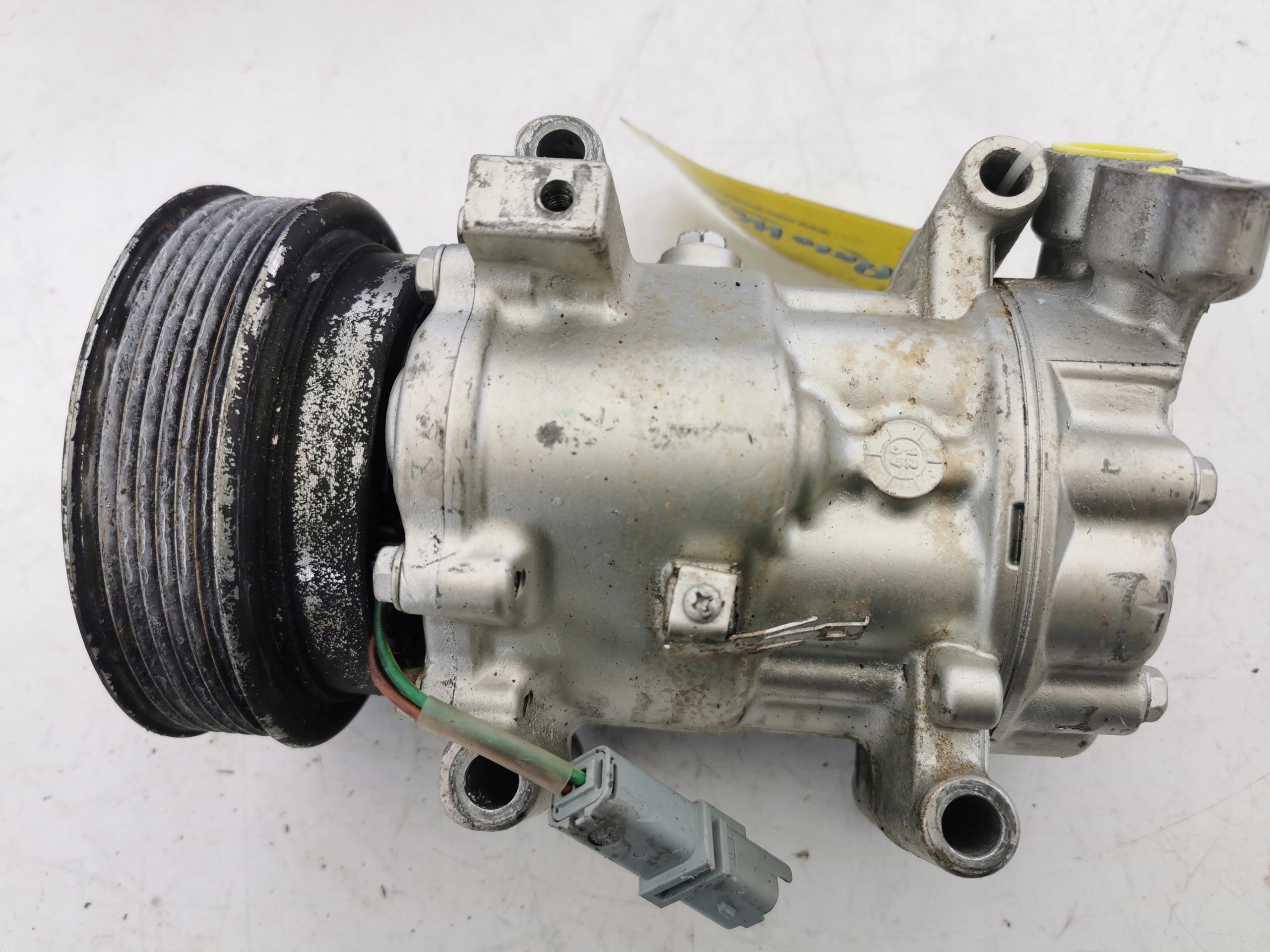 RENAULT TWINGO 1.2B 7711368902 D4F772 kompressor KL