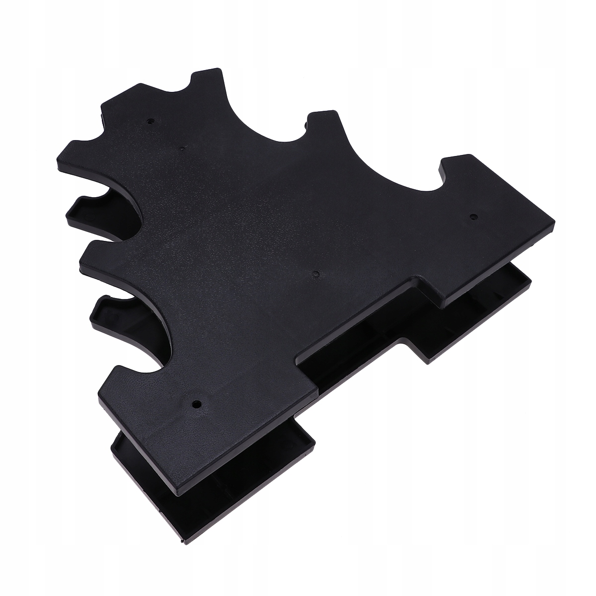 UPADŹ NA ZIEMIĘ Marka bez marki