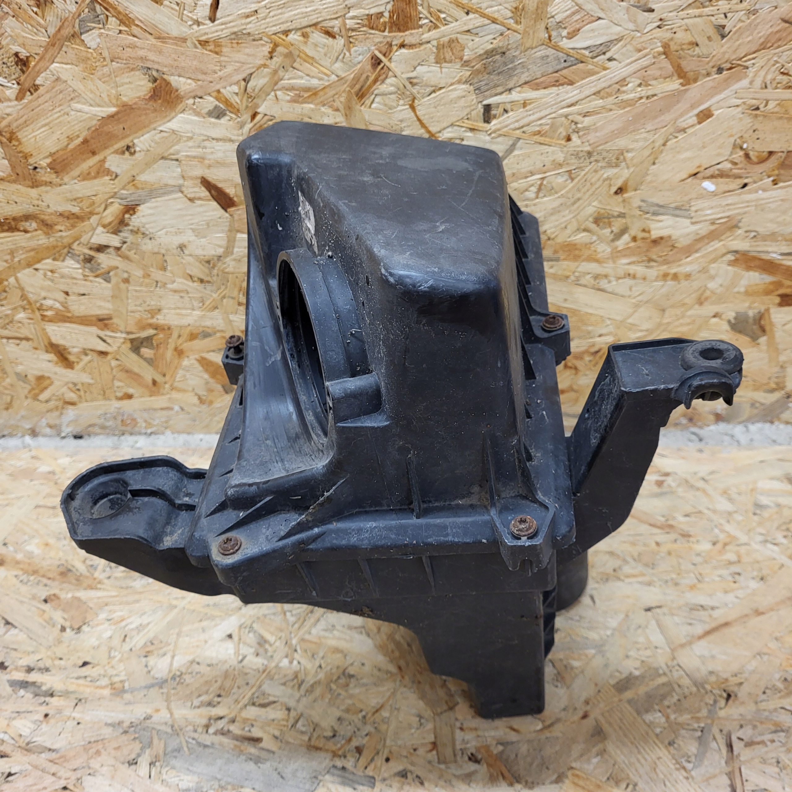FORD FOCUS MK2 04-07r 1.8 TDCI Gehäuse filter luft