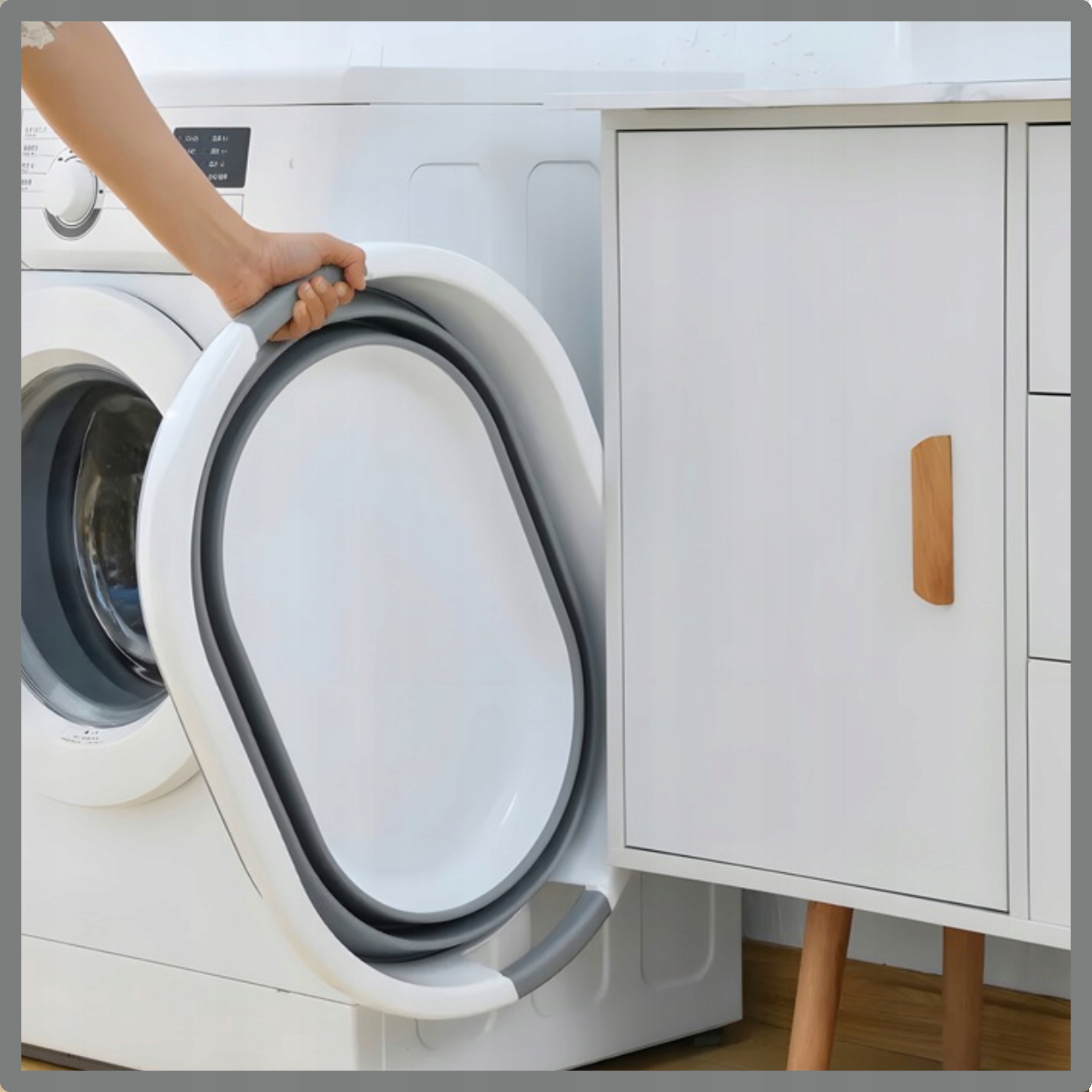 KOSZ NA PRANIE DUŻY SKŁADANY MISKA MIEDNICA wanienka dla dziecka silikonowa Cechy dodatkowe uchwyty