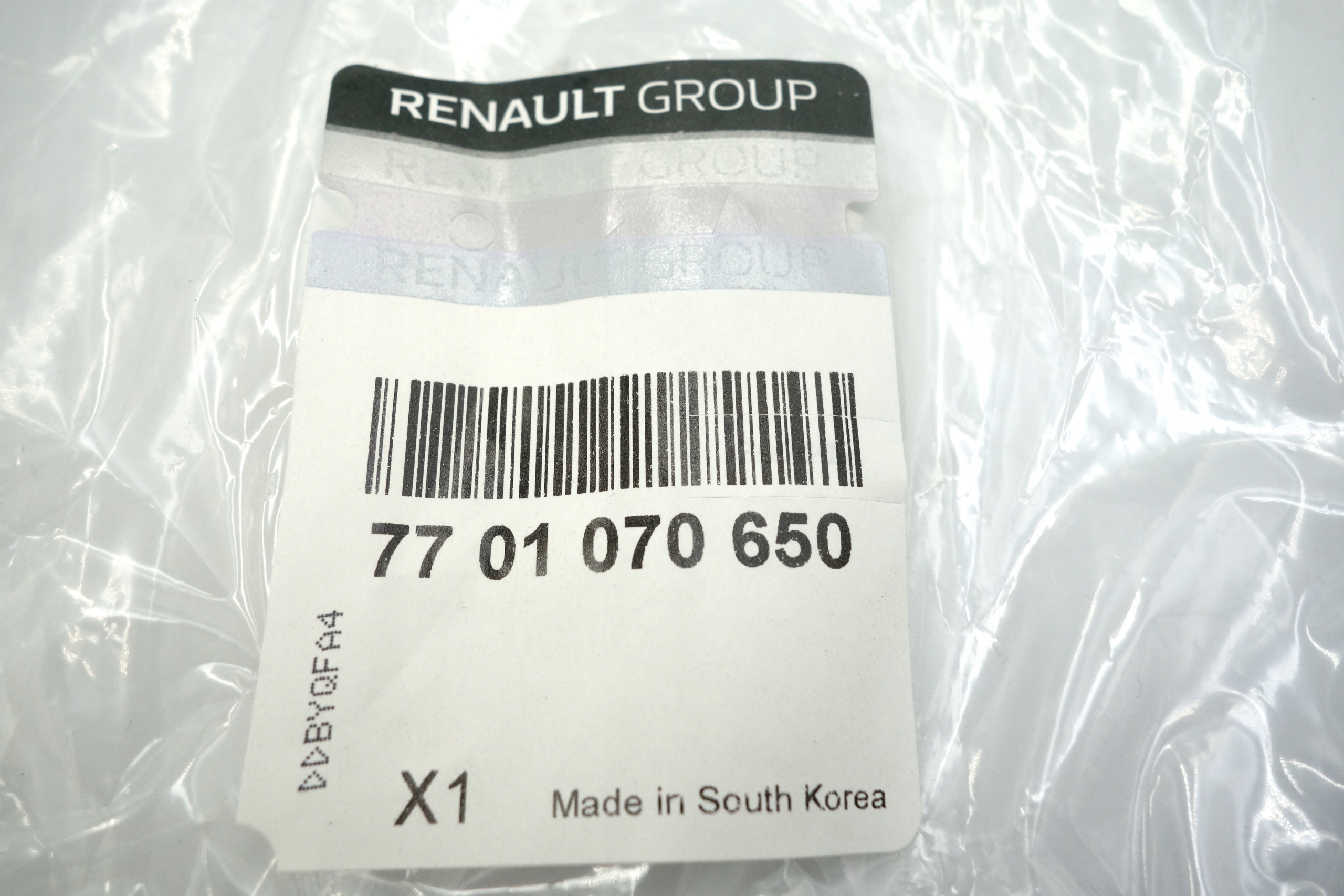 Датчик дорожного просвета воды фильтра renault oe 7701070650