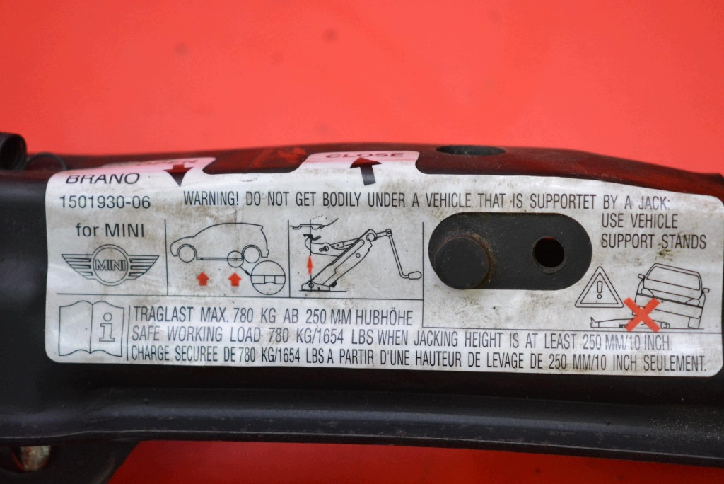 gear lever lift 1501930-06 MINI ONE R56 06-10