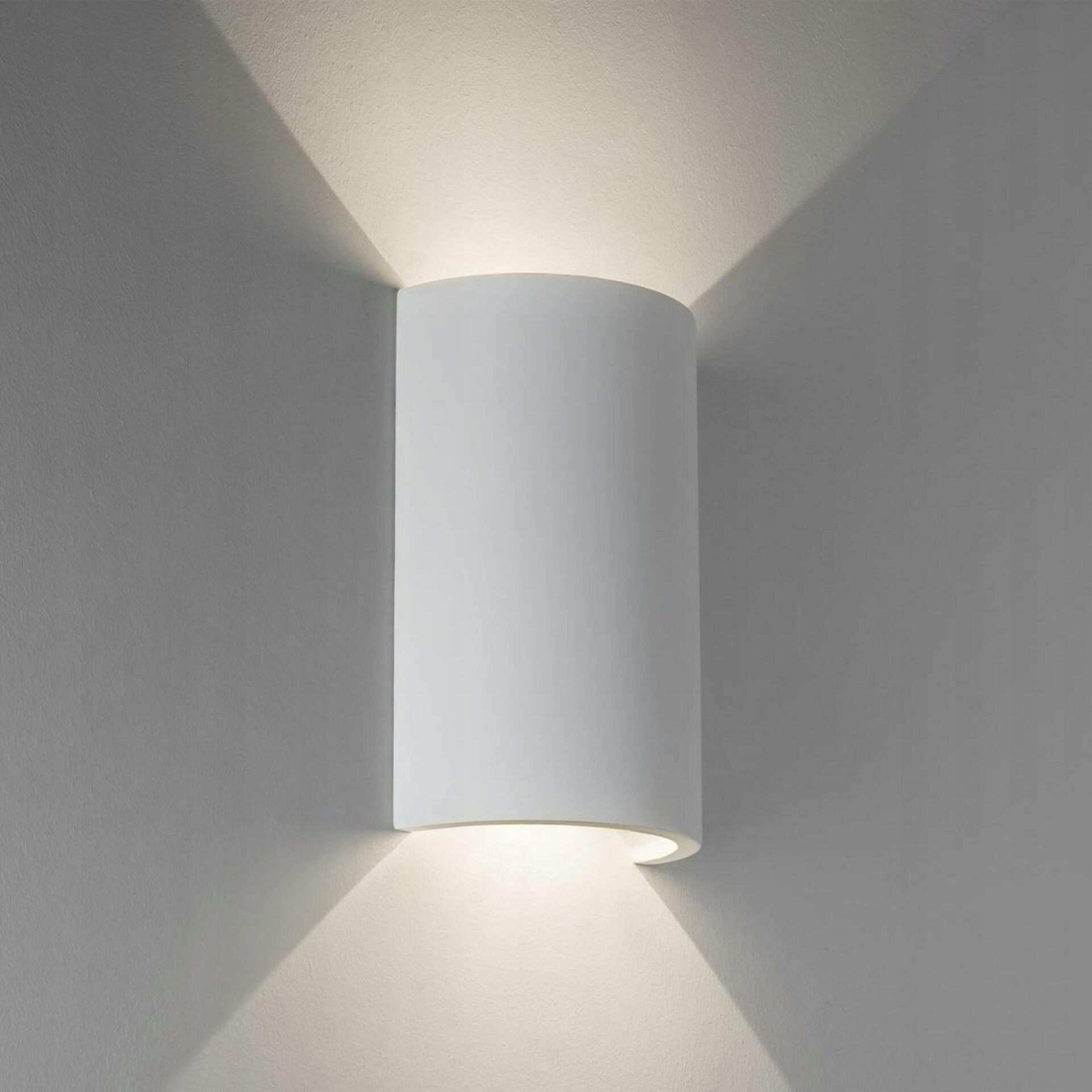 Nástenné svietidlo Astro Serifos 170 Led 6.3W 3000K biela, pretierateľné