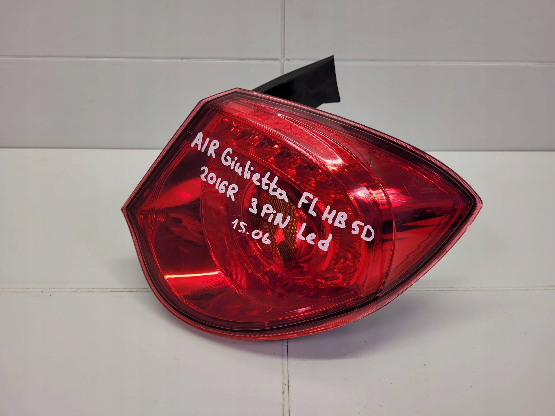 light rear right side Alfa Romeo Giulietta 3 facelift 2018 50513612