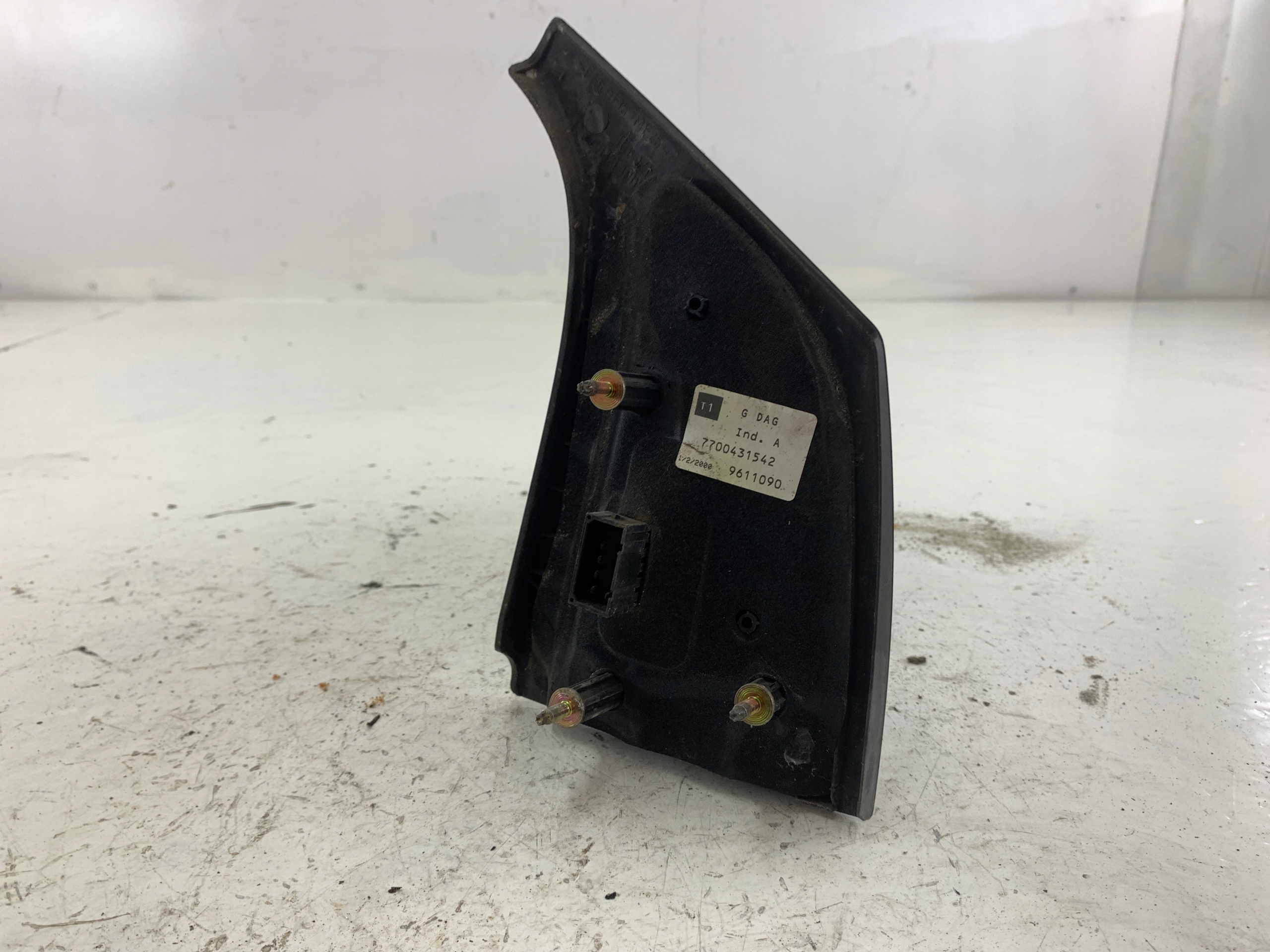 RENAULT SCENIC and mirror left NV603 5 PIN