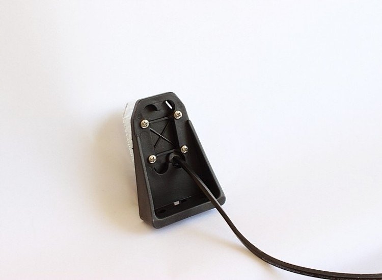 Lampa obrysowa biała Aspöck Flexipoint z uchwytem odblaskiem i przewodem Typ samochodu Samochody ciężarowe Samochody dostawcze Samochody kempingowe