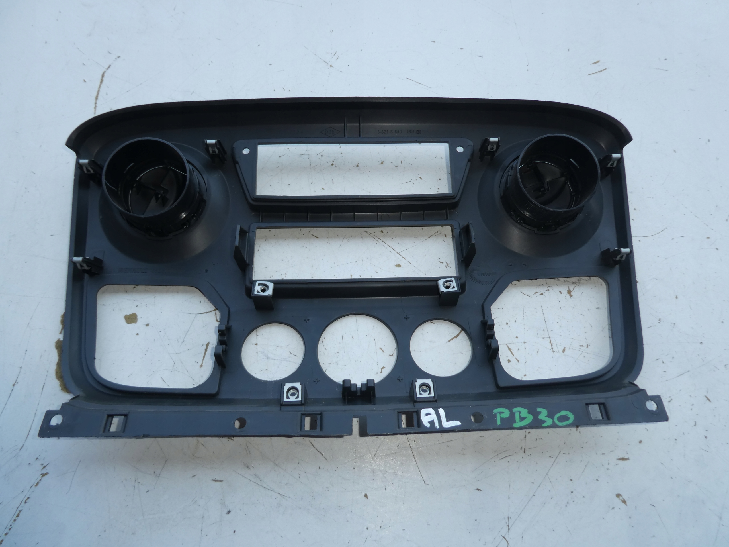 RENAULT MASTER III PANEL Châssis Console 682600025R