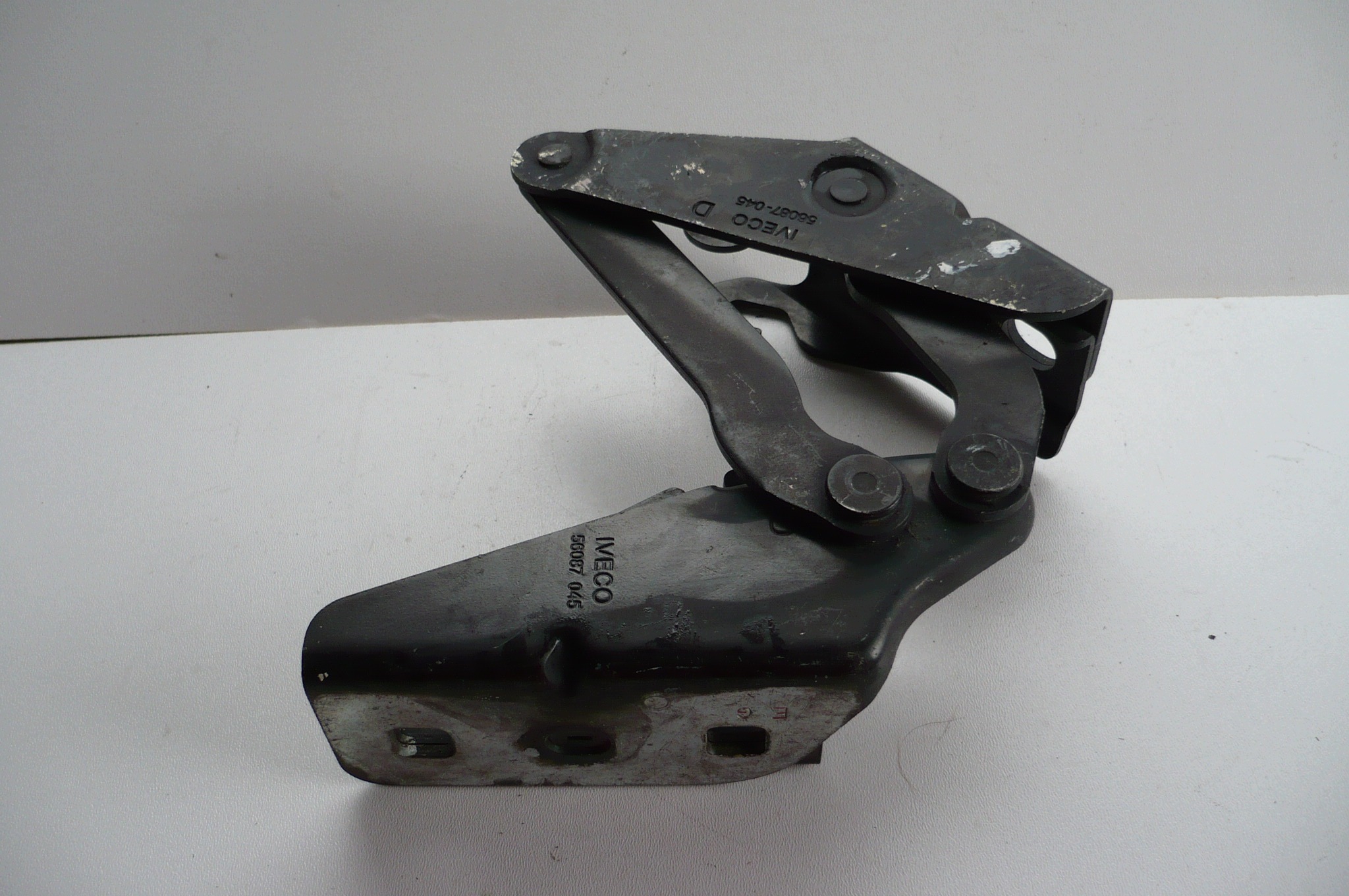 IVECO DAILY 06-14 charnière du capot droite avant original