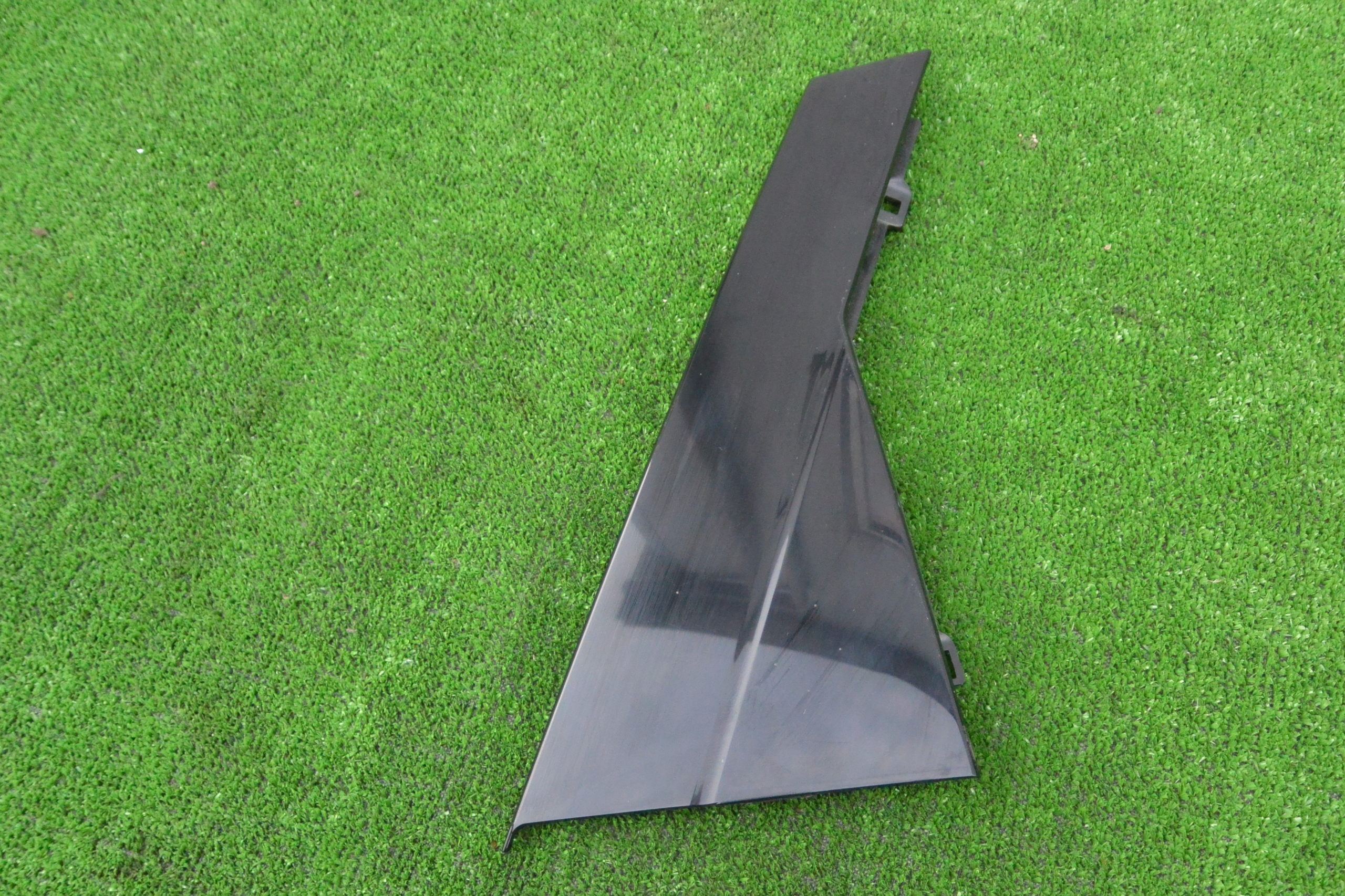 moulding door right rear part front AUDI E-TRON Q4