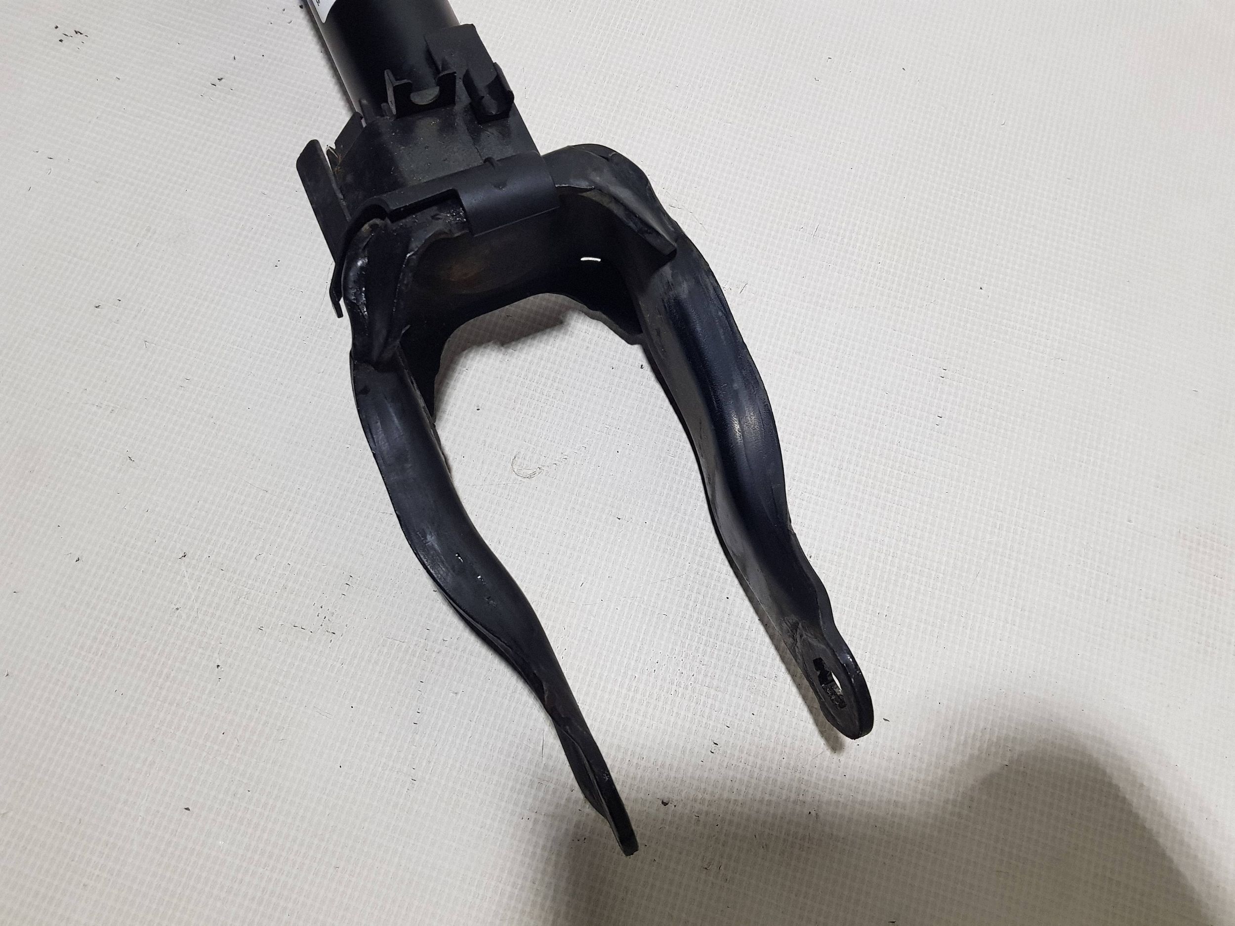 amortizer prednji prednji dio desni Mercedes GL GLS X166 A1663233100