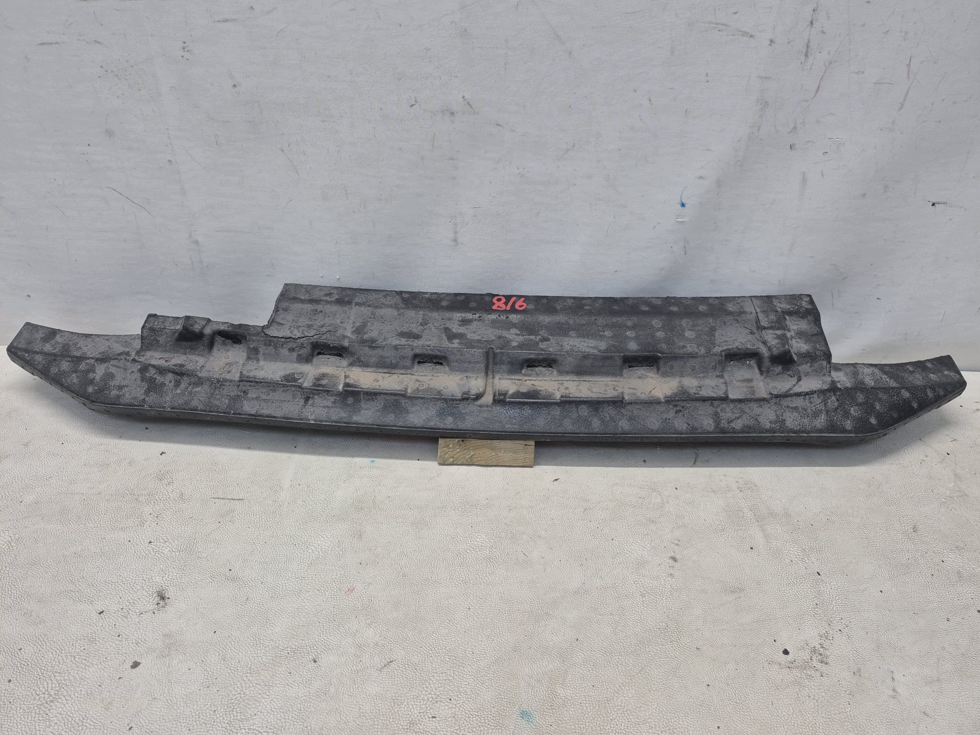AUDI Q7 4L0 ABSORBER PIANKA of a bumper front front