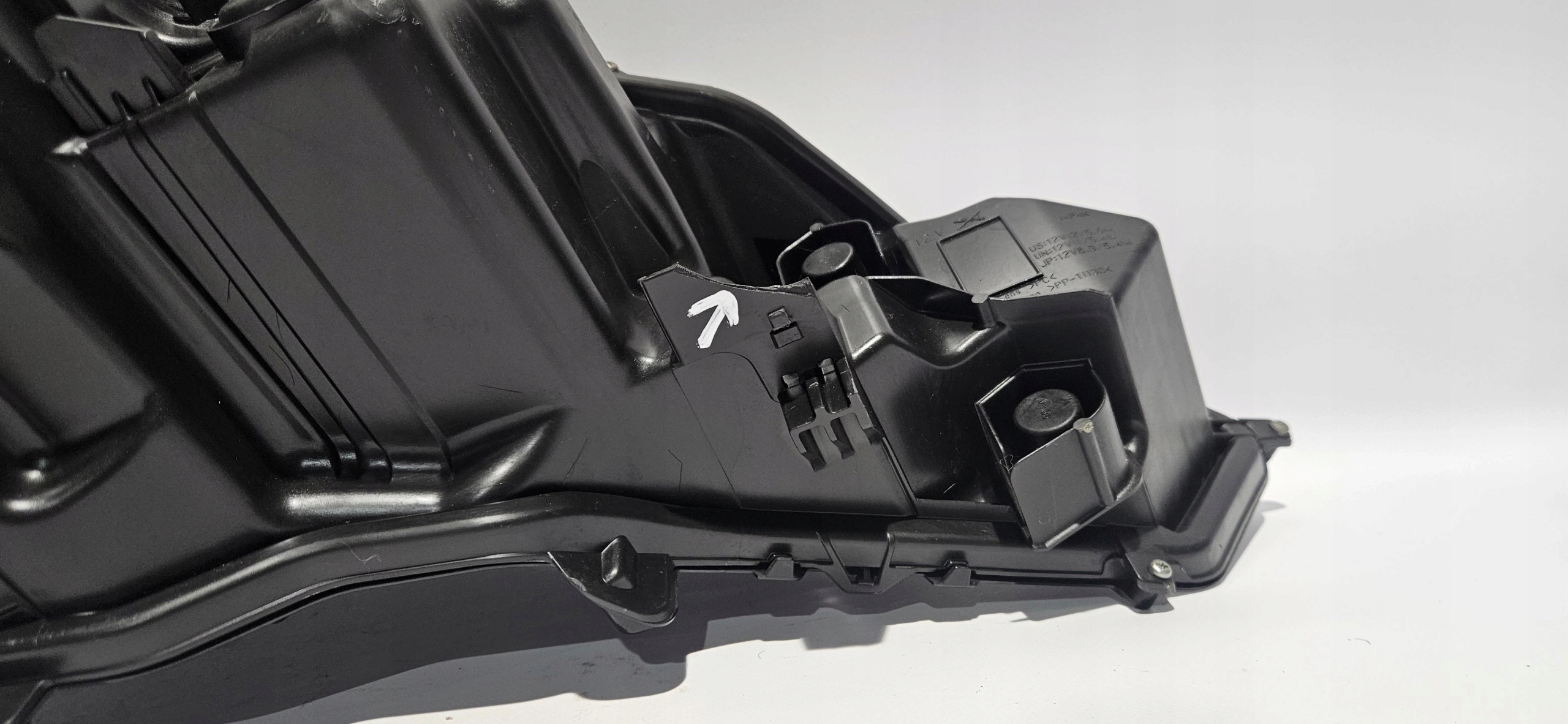 light left front LED LEXUS UX 18-22 EUROPA original