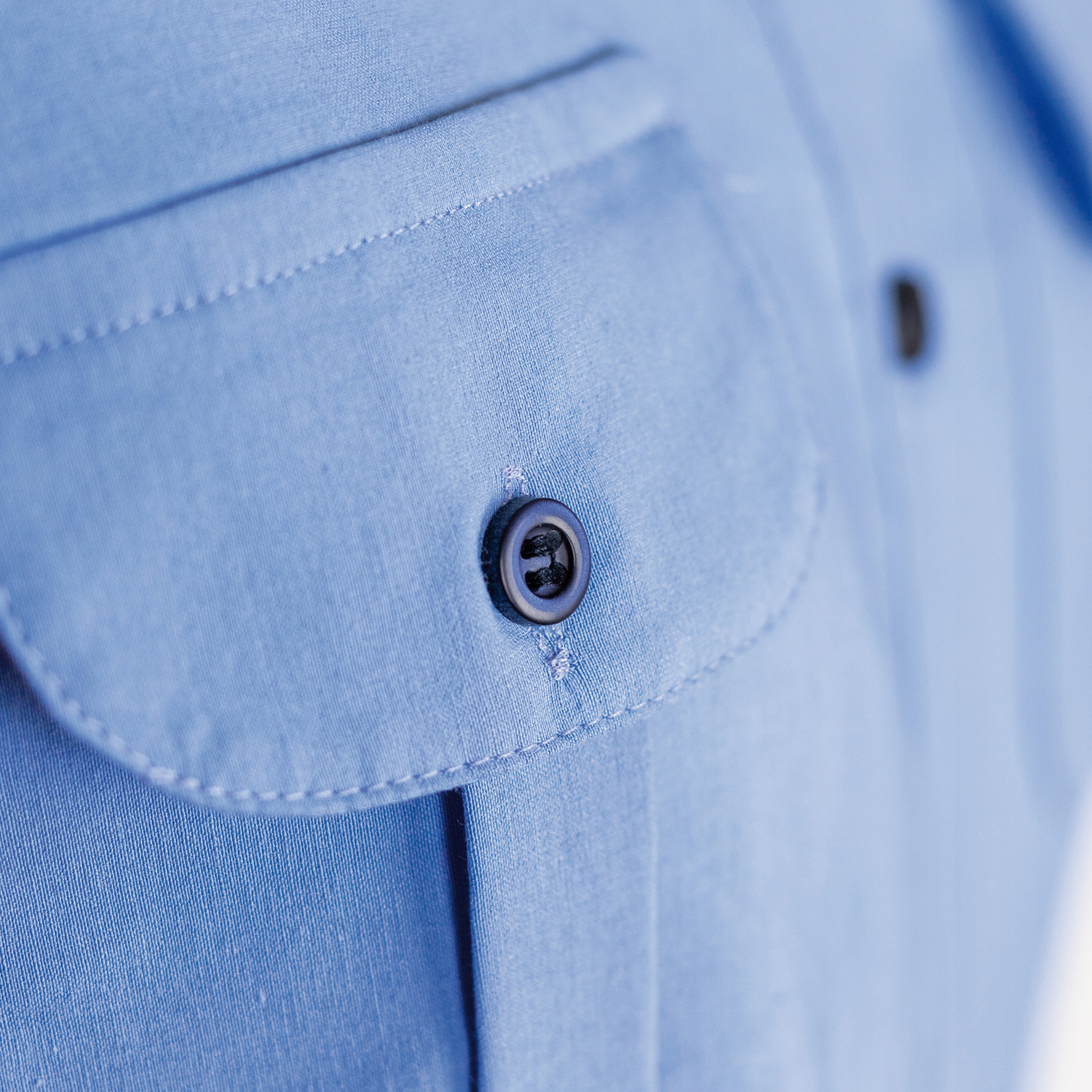 DAMSKA NIEBIESKA KOSZULA TALIOWANA ELASTYCZNA 40 L Materiał dominujący bawełna