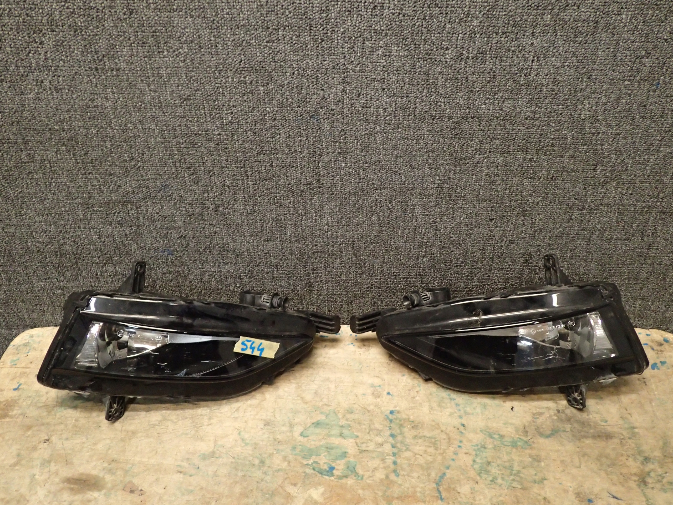 ГАЛОГЕННІ ГАЛОГЕНИ VW GOLF VII 7 LIFT 5G0941661F