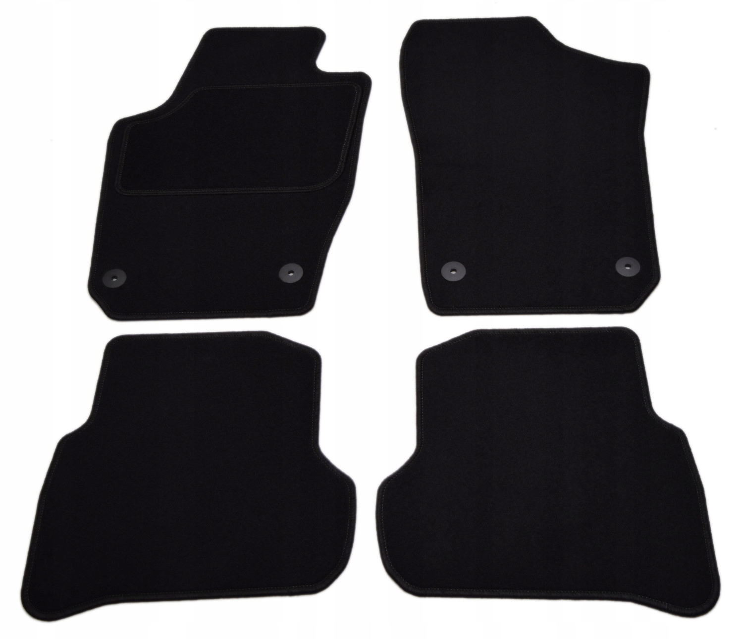 Skoda Fabia III 2014-2021r. Czarne dywaniki welurowe Economy