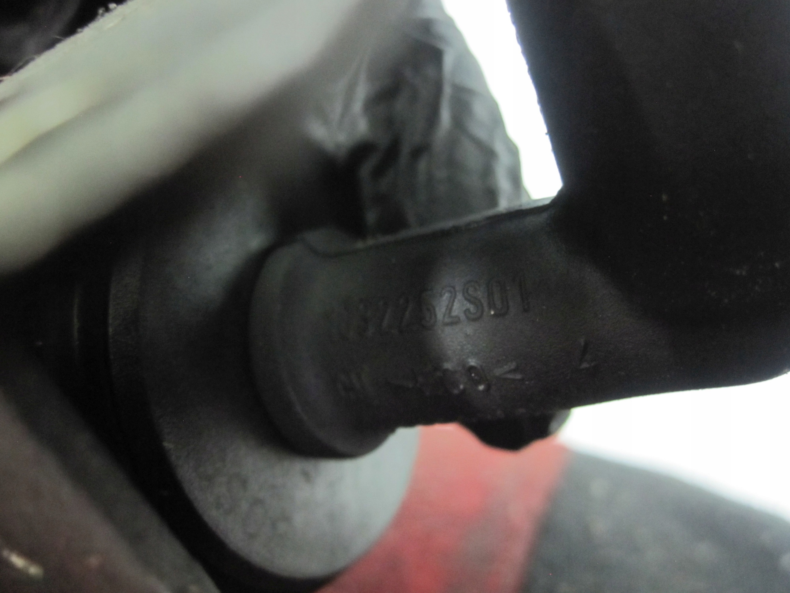 CORSA d 1.2 16V 10r клапан давления 55566846