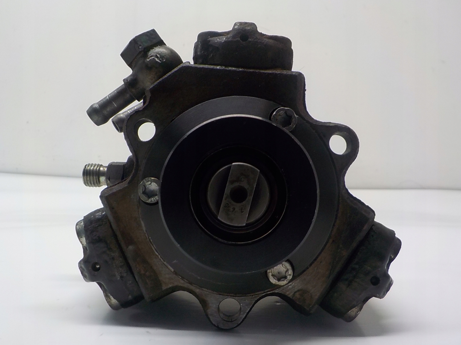 OPEL CORSA D Einspritzpumpe 0445010203 55567370