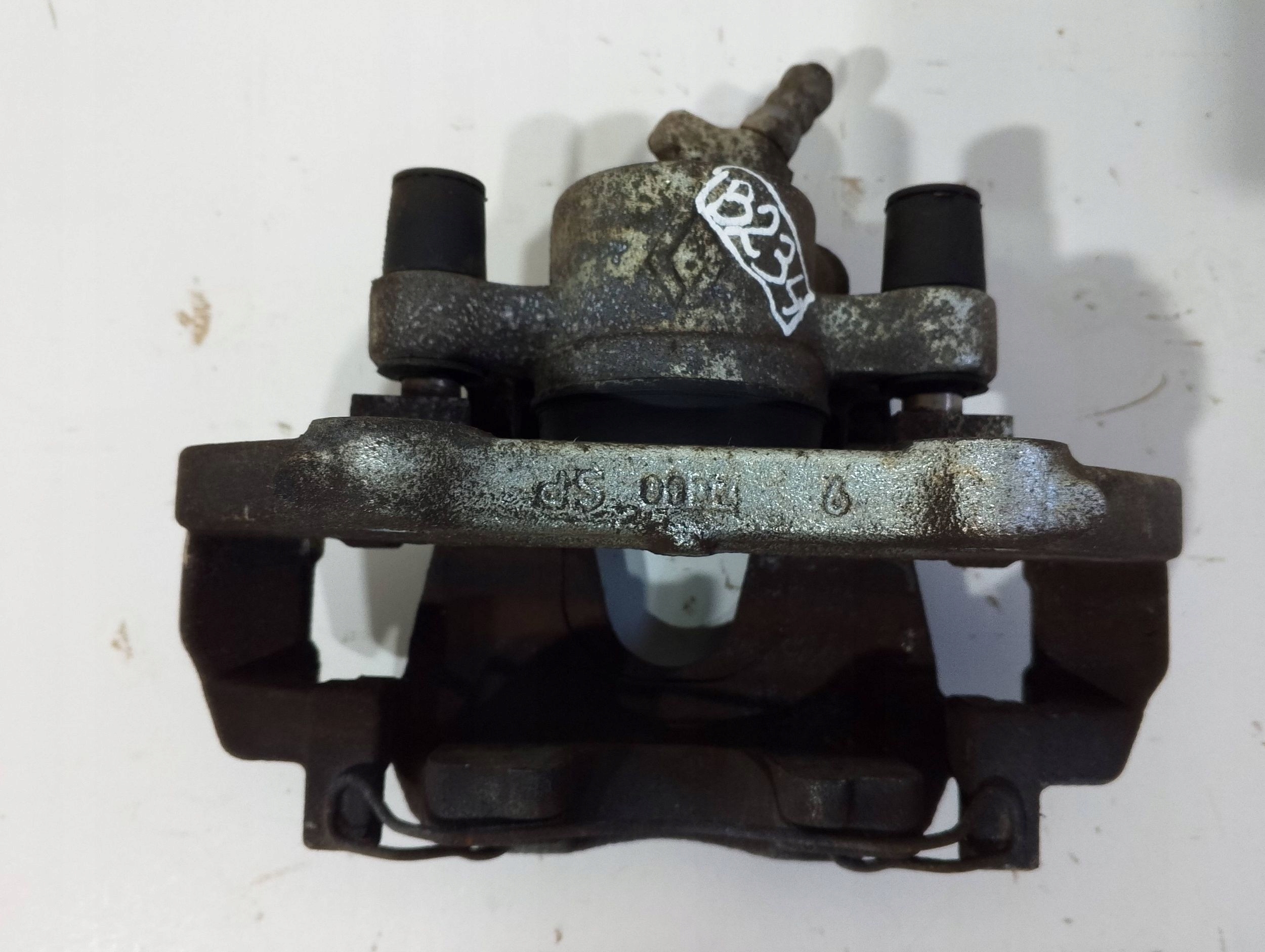 Renault Clio IV caliper brake front right 2704R (B234)