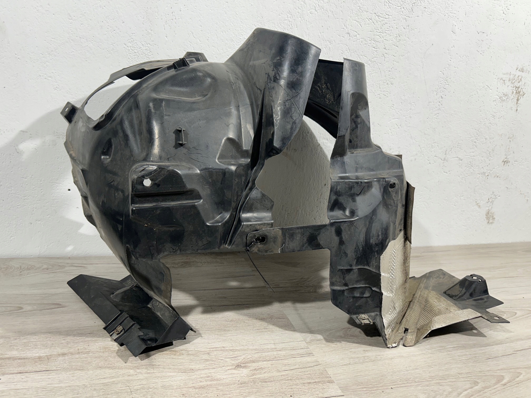 NADKOLE PRAWE PRZOD TYŁ W207