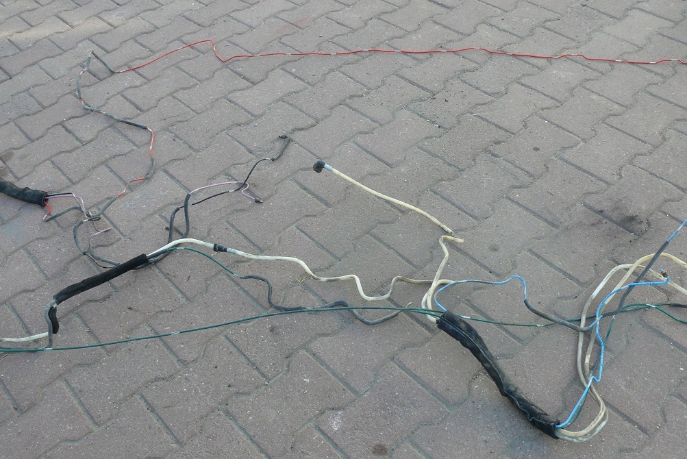 PRZEWOD PRZEWODY WAZ AIRMATIC VW PHAETON 3 2 FSI Part manufacturer Volkswagen original OE