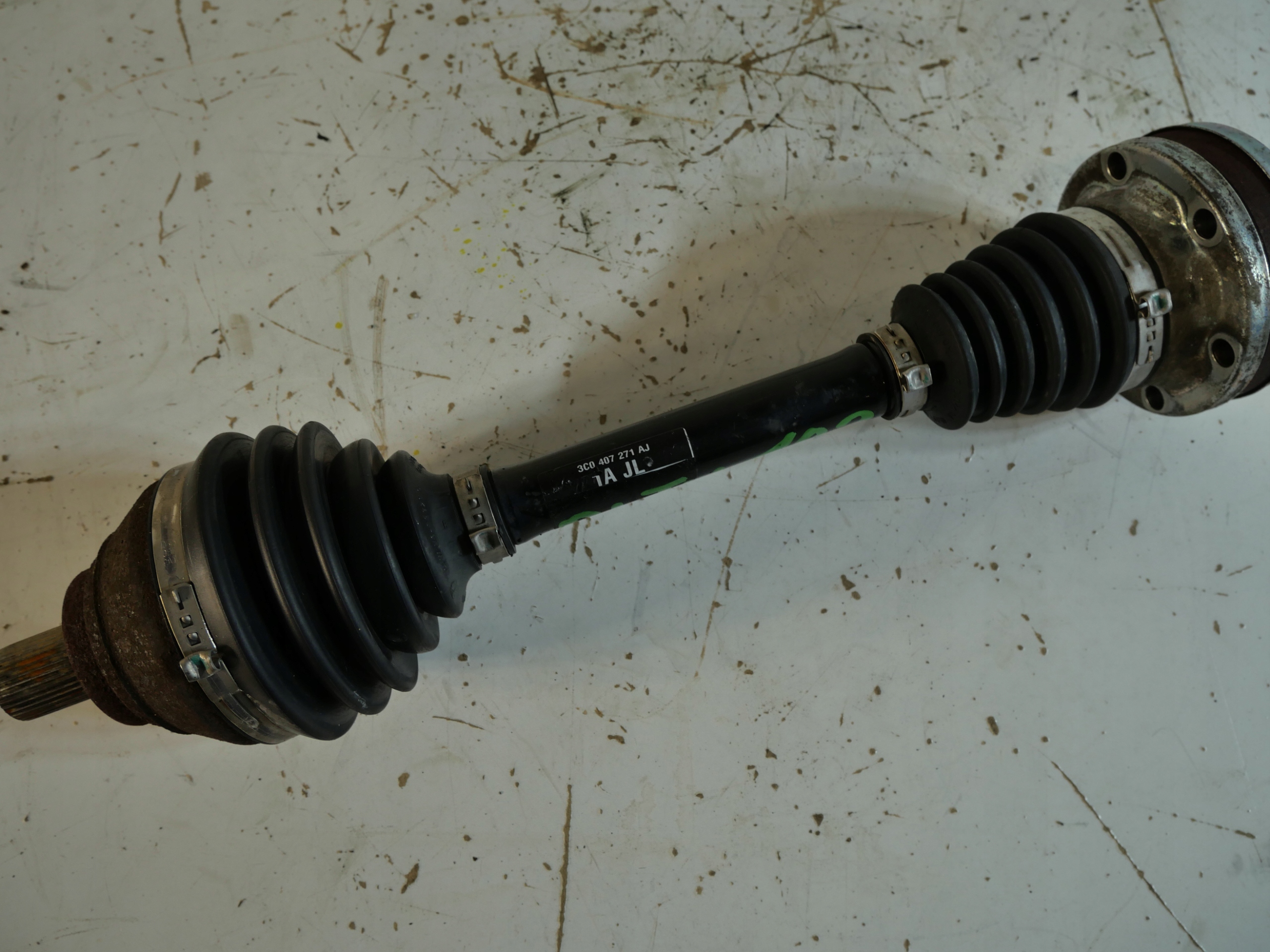 semi-axis left front AUDI SEAT SKODA 3C0407271AJ