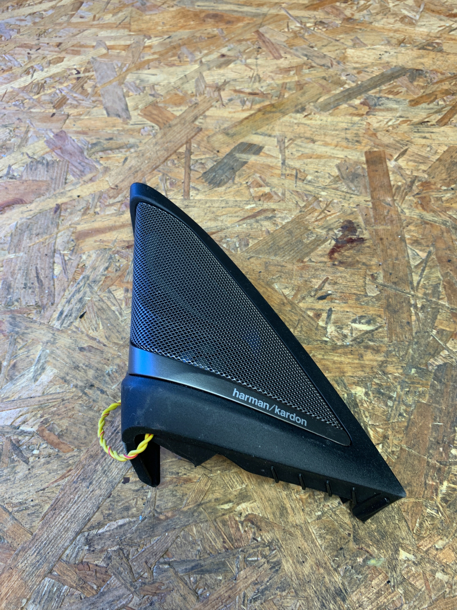 BMW G30 G38 крышка динамика твитер в SLUPEK