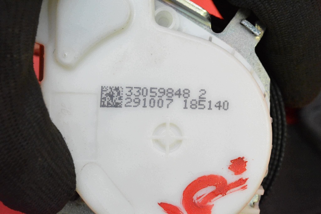 tension belt safety left front EU 9117219 BMW E87 07-12