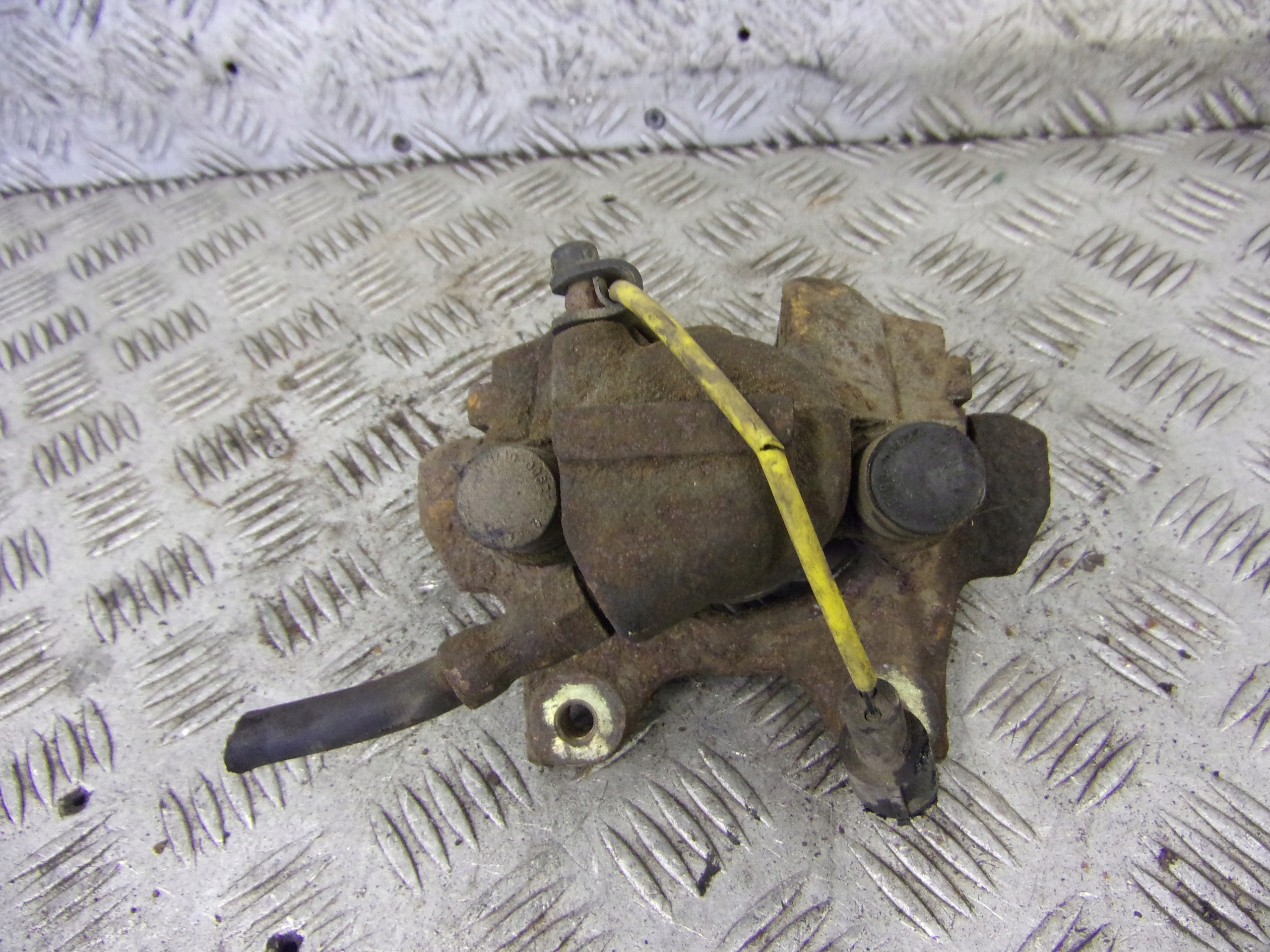 caliper brake right rear part rear BMW E34