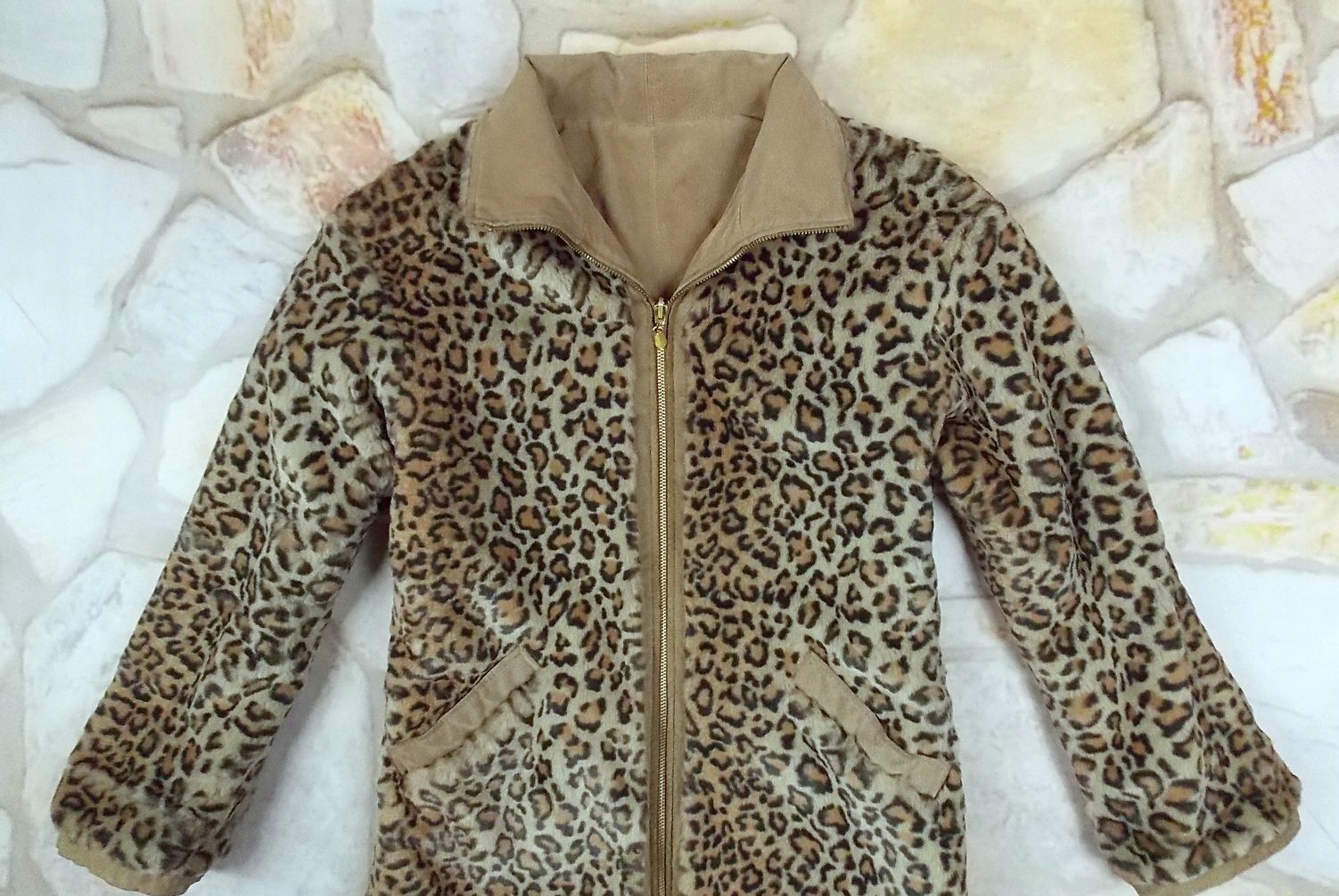 WINLIT kurtka kozuch skórzany dwustronny L/XL Waga produktu z opakowaniem jednostkowym 3 kg