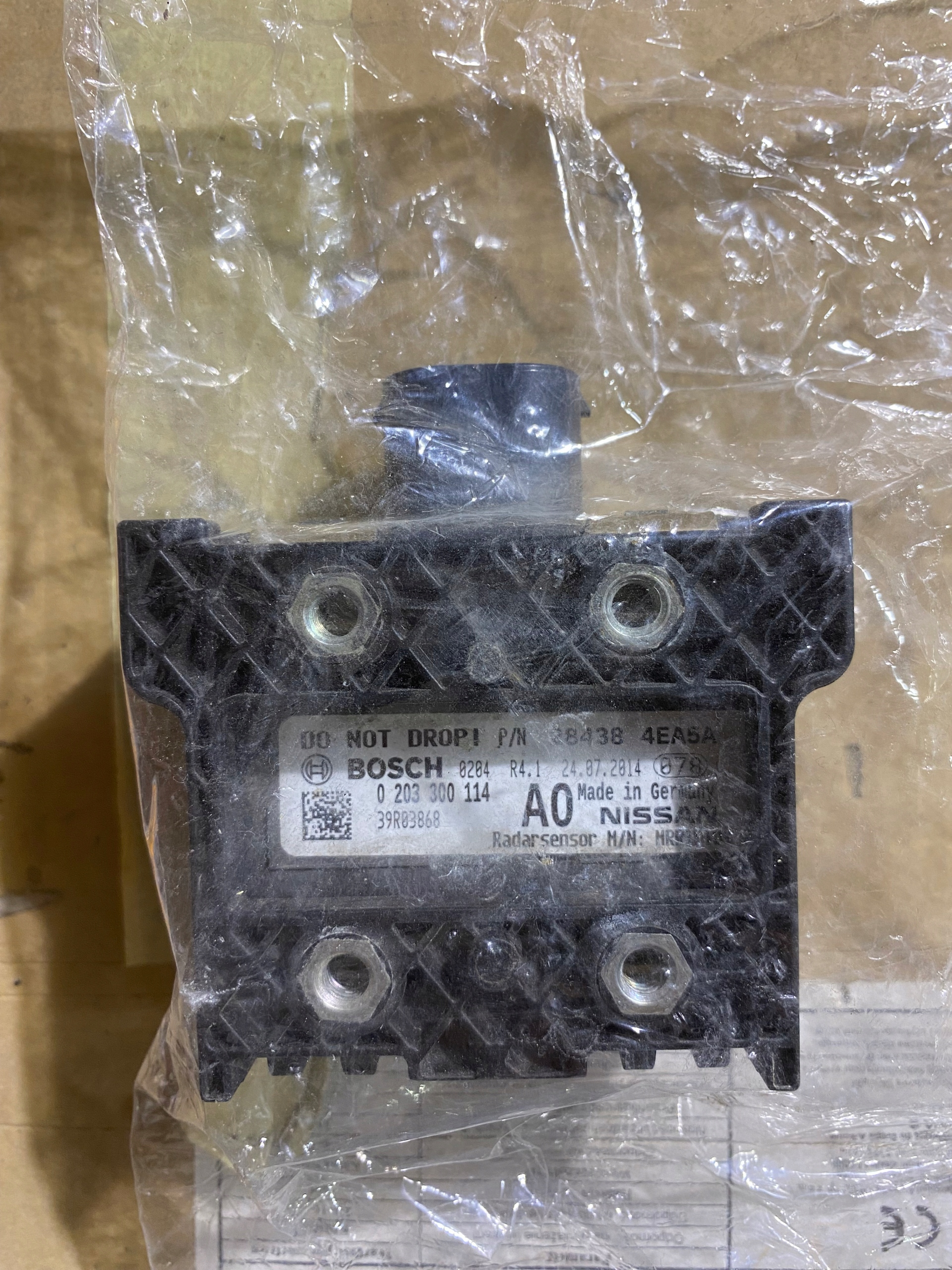 NISSAN QASHQAI РАДАР-ДАТЧИК № 284384EA5A