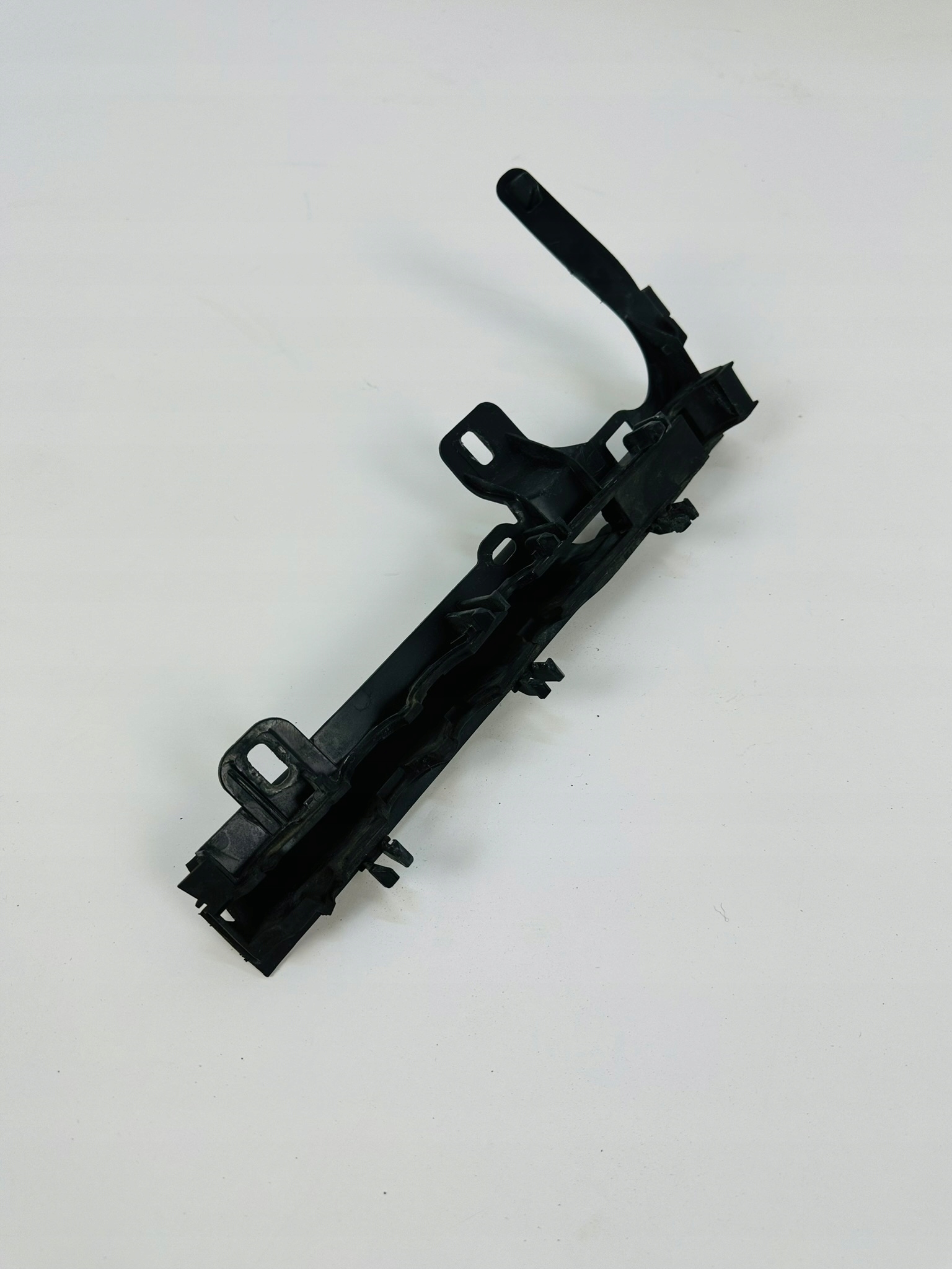 MERCEDES W213 bracket holder under the window A2138310500