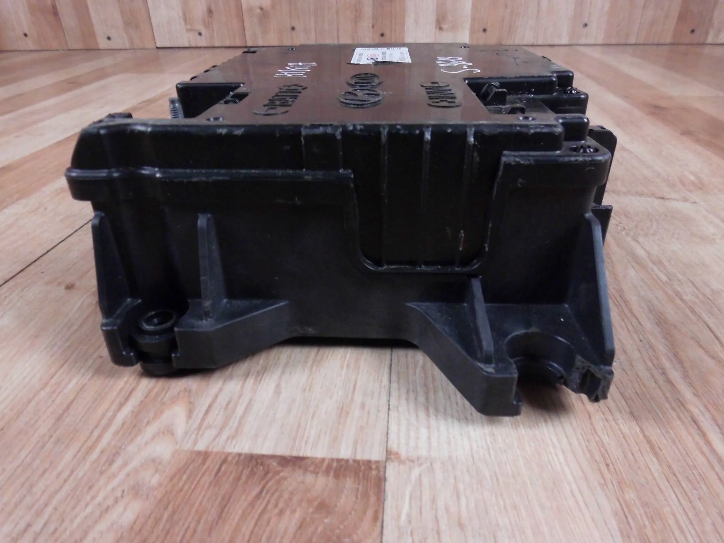 KIA Soul EV 2015-2019 compartment relay control unit baterii 37514E4050