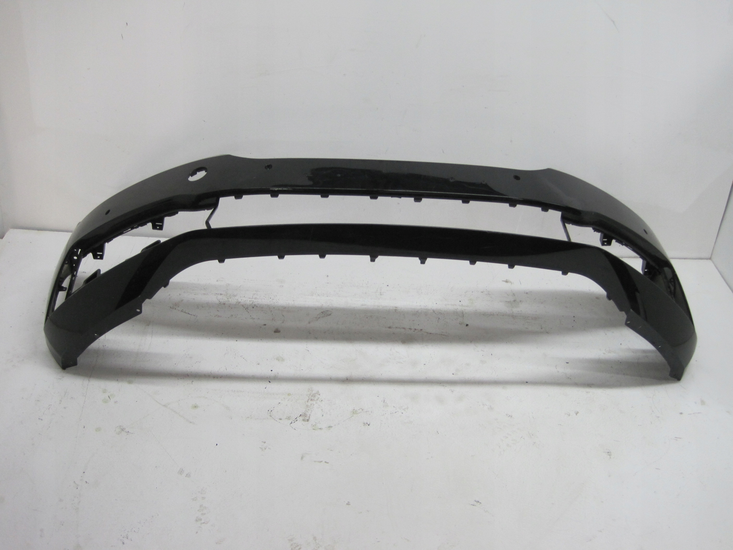 front bumper front SKODA SUPERB 3V0 III 23R