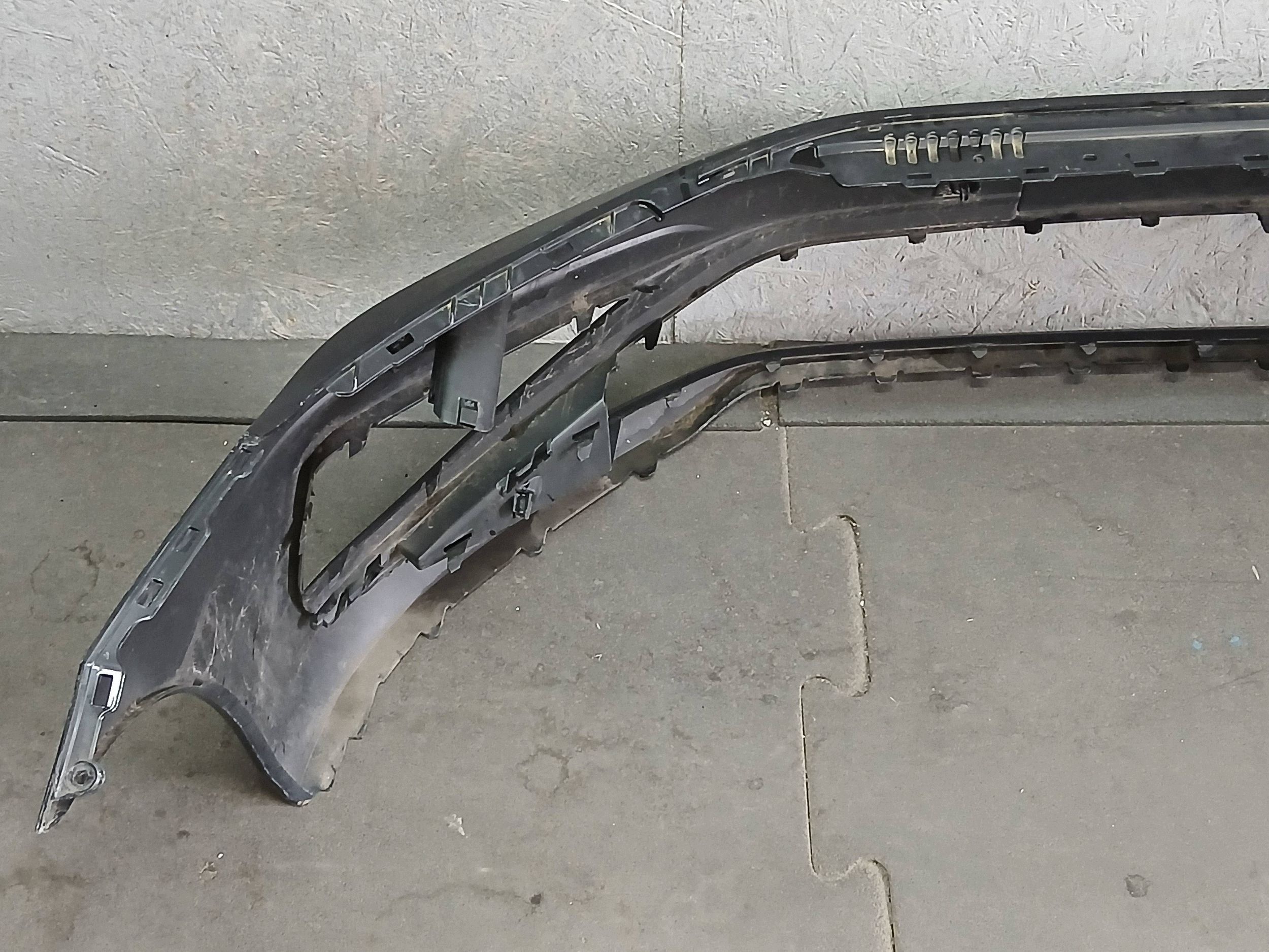 front bumper front Volkswagen Golf Sportsvan