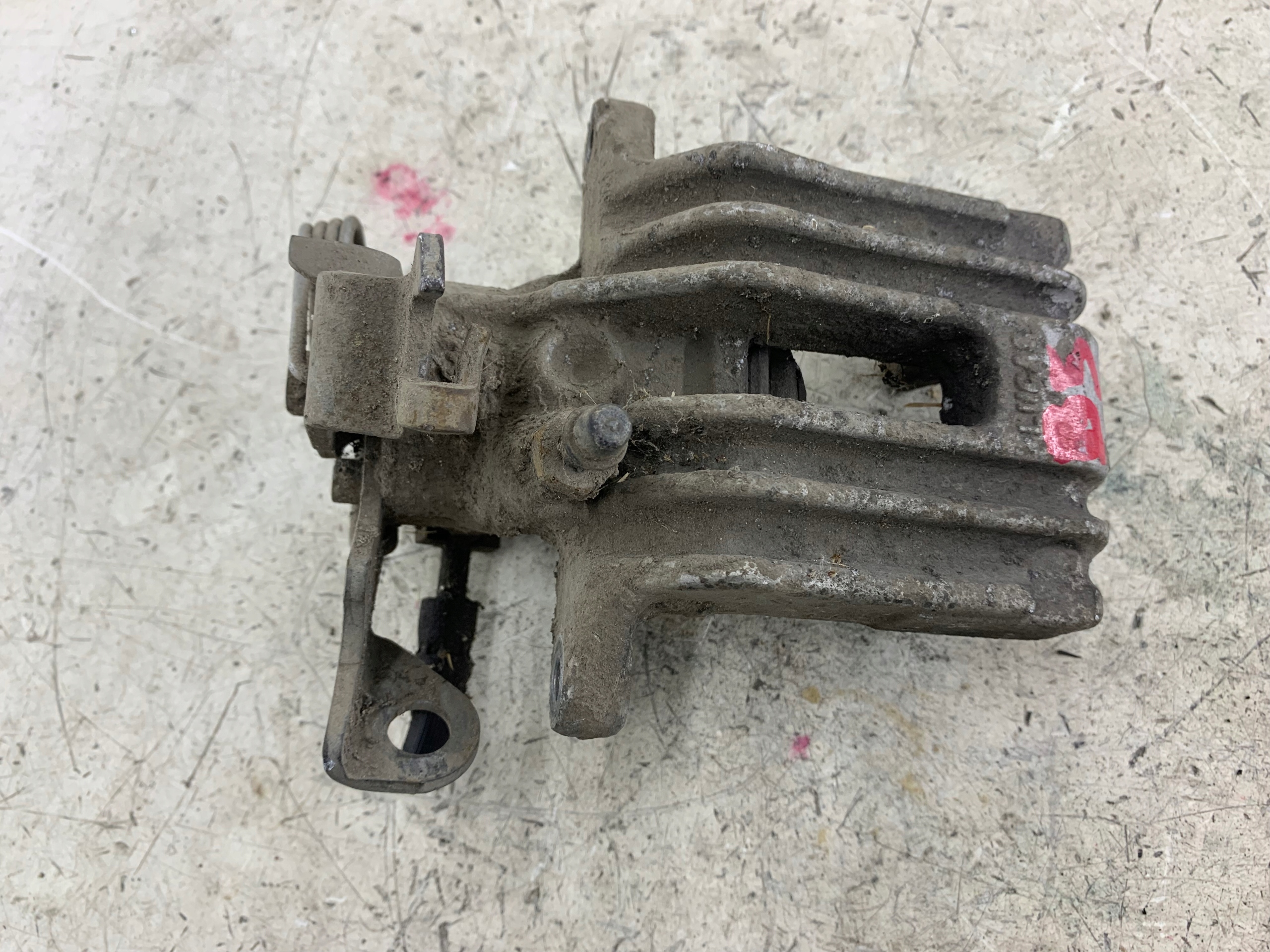 VW PASSAT B5 caliper brake left rear part