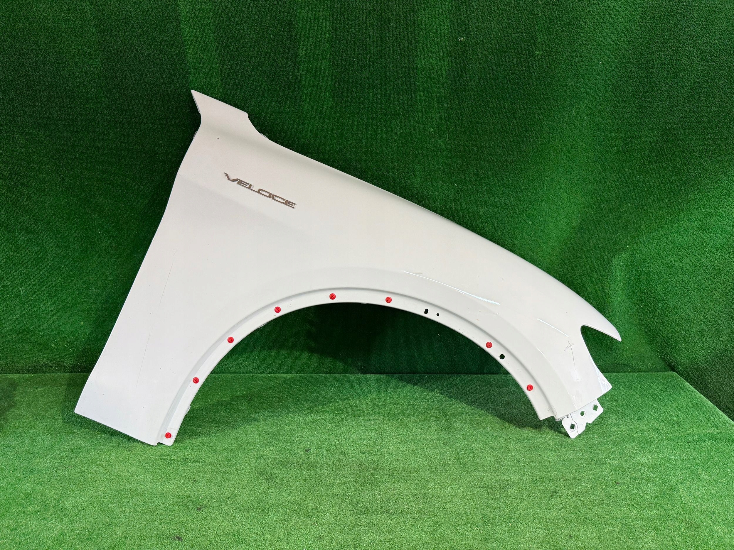fender front front right ALFA ROMEO STELVIO 16
