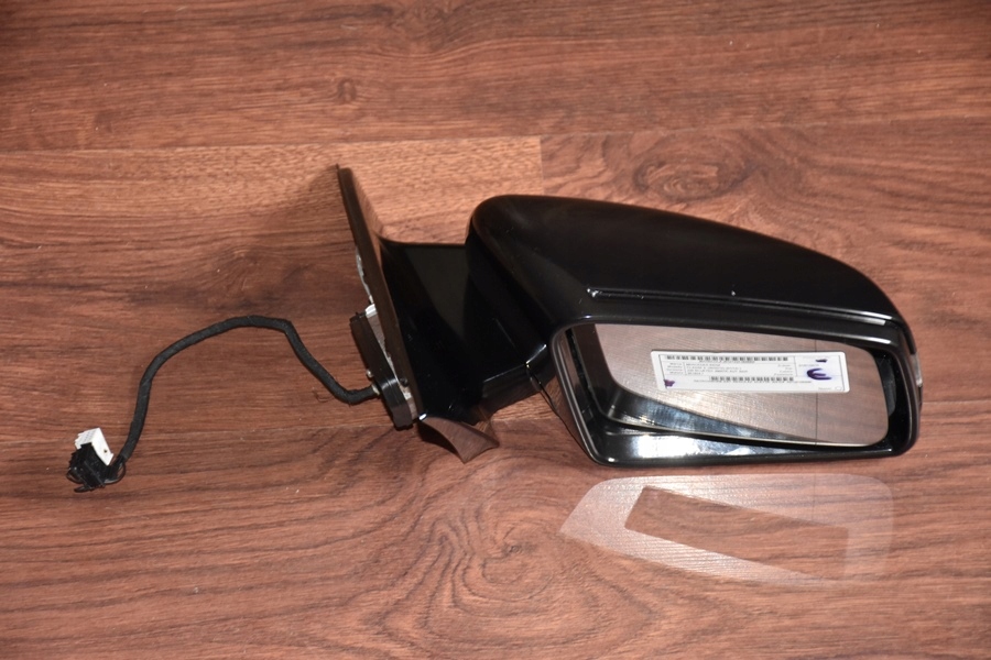 LUSTERKO PRAWE 9PIN MERCEDES E-KLASA W212 R2015 EU