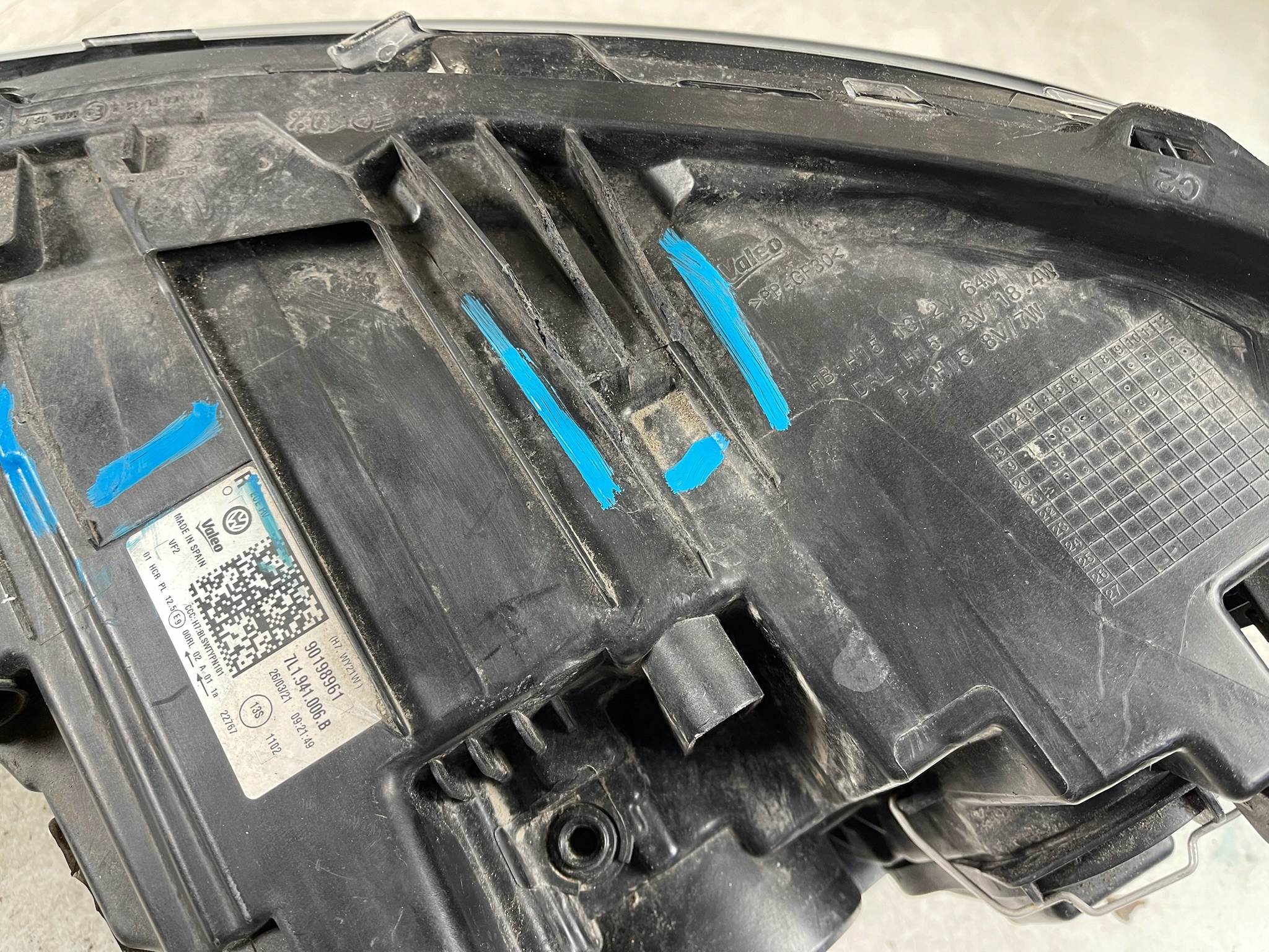 light front right VW T6.1 T6 LIFT 7L1941006B 26.03.21