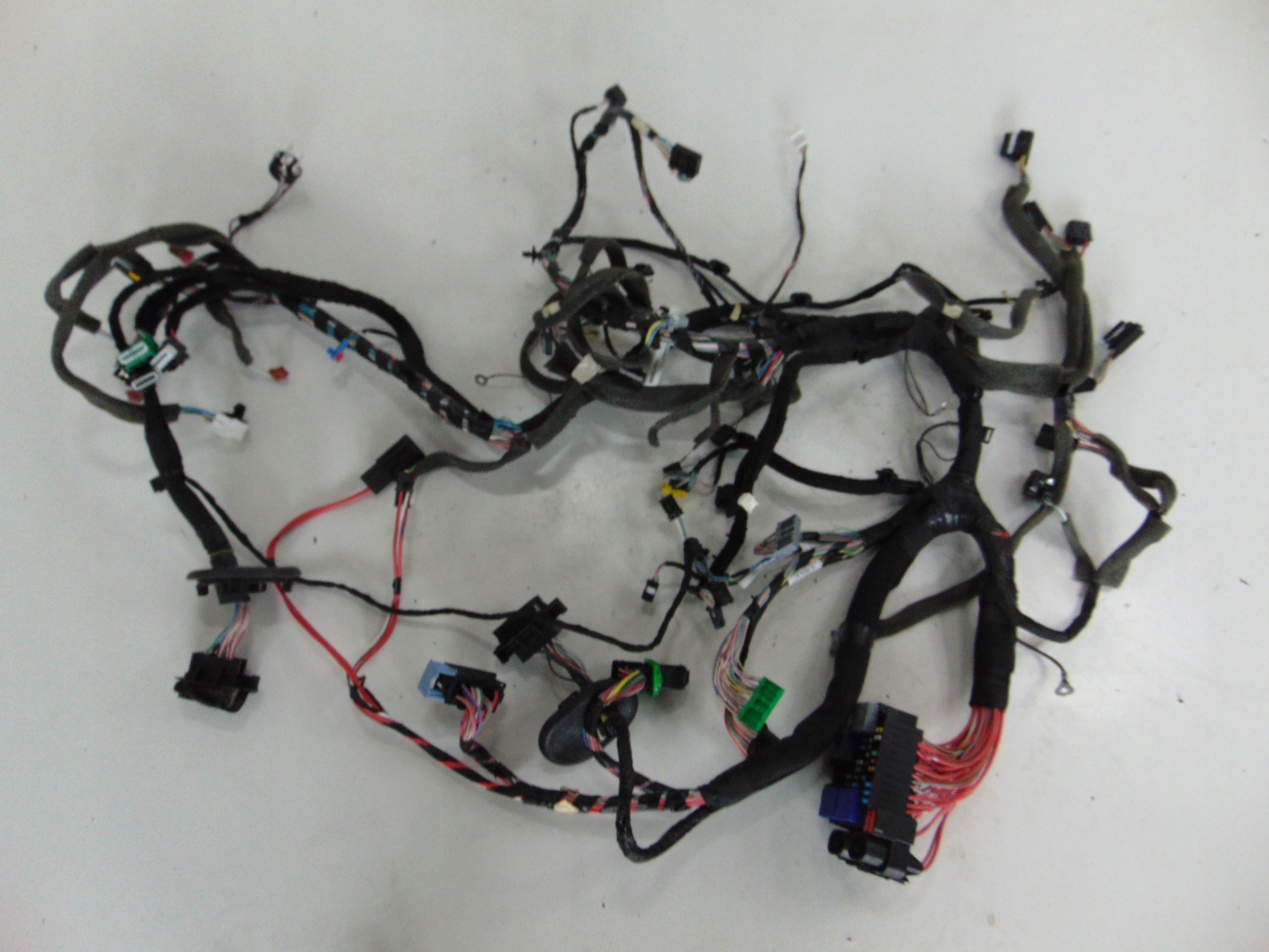 240182473R - УСТАНОВКА КОНСОЛИ RENAULT SCENIC III LIFT