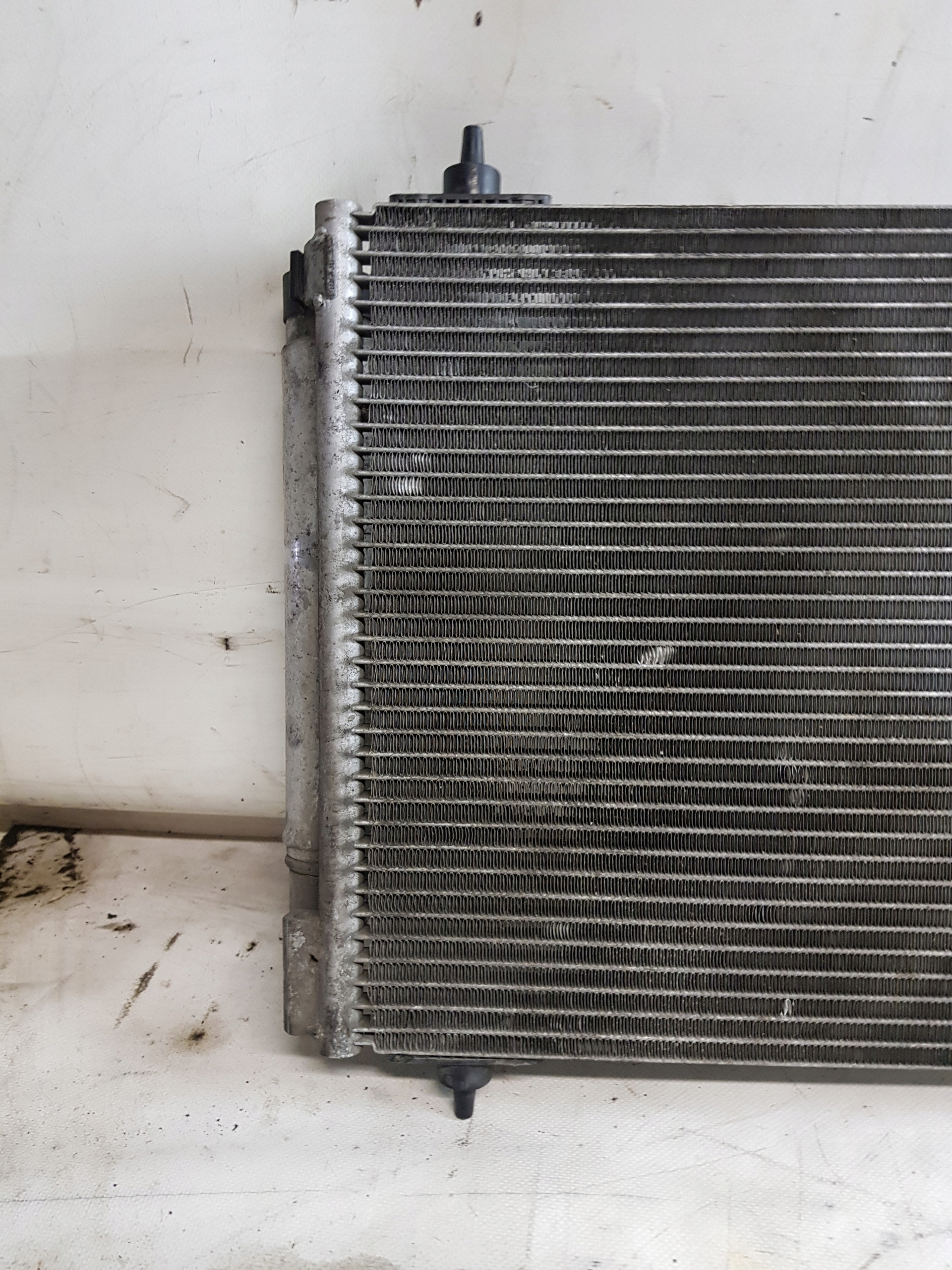 PEUGEOT 407 1.6 HDI Radiateur climatisation TT499662