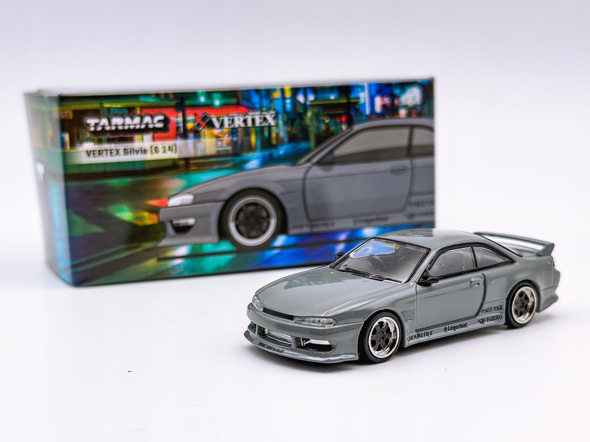 Tarmac Works 1:64 VERTEX Nissan Silvia (S14), grey