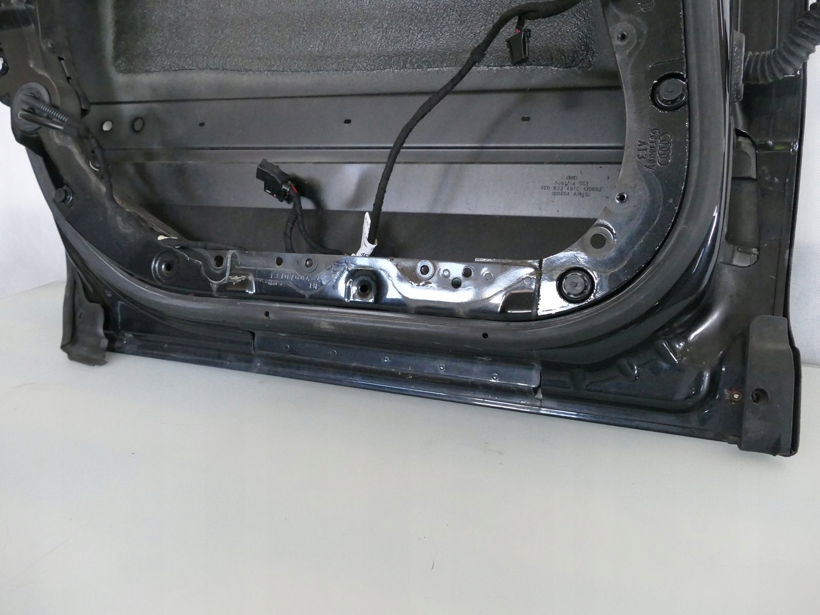 AUDI A8 D3 door left rear part rear. unprotected LZ9W