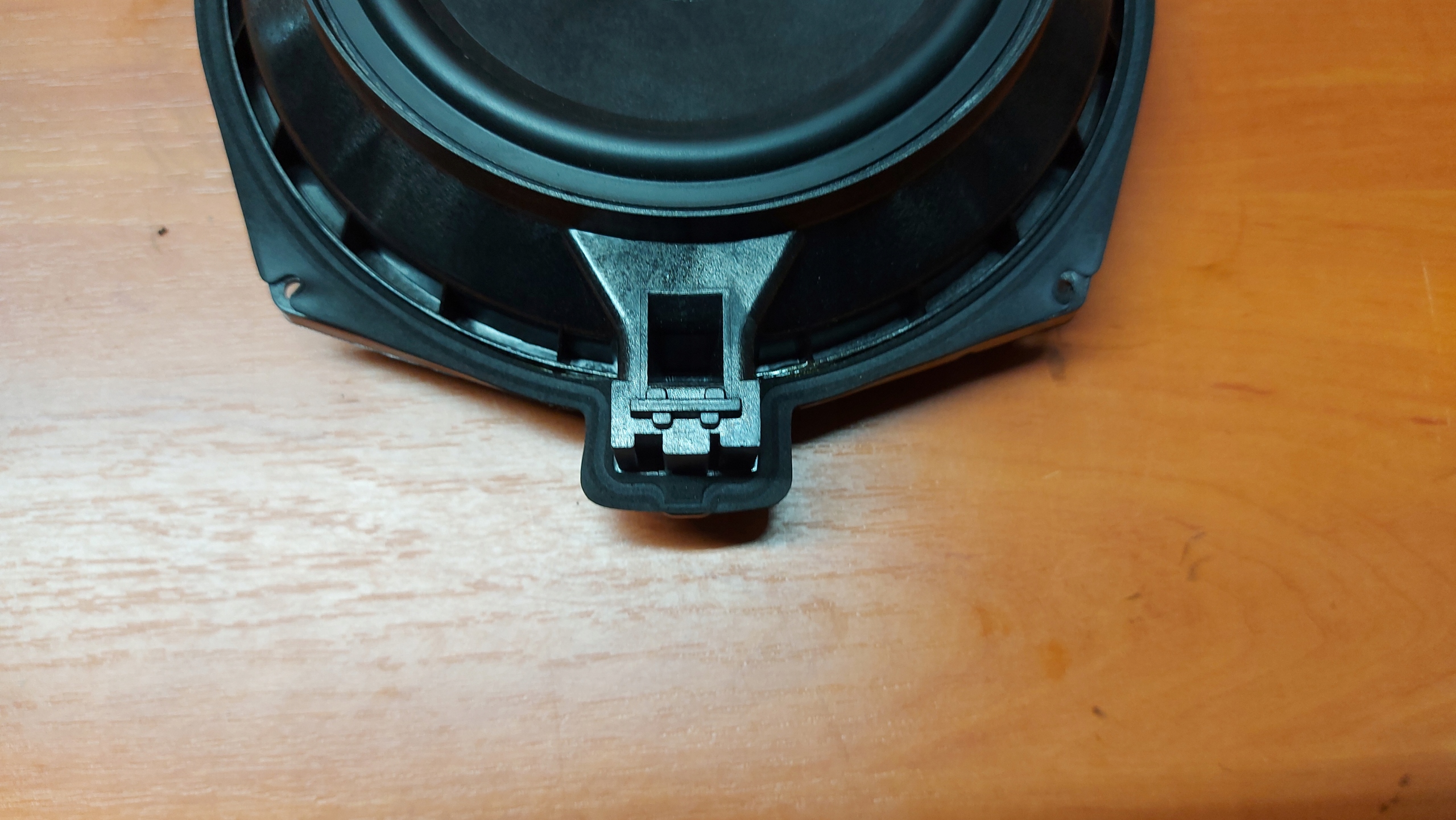 Haut parleur Avant Avant BMW 5 E60 E61 04