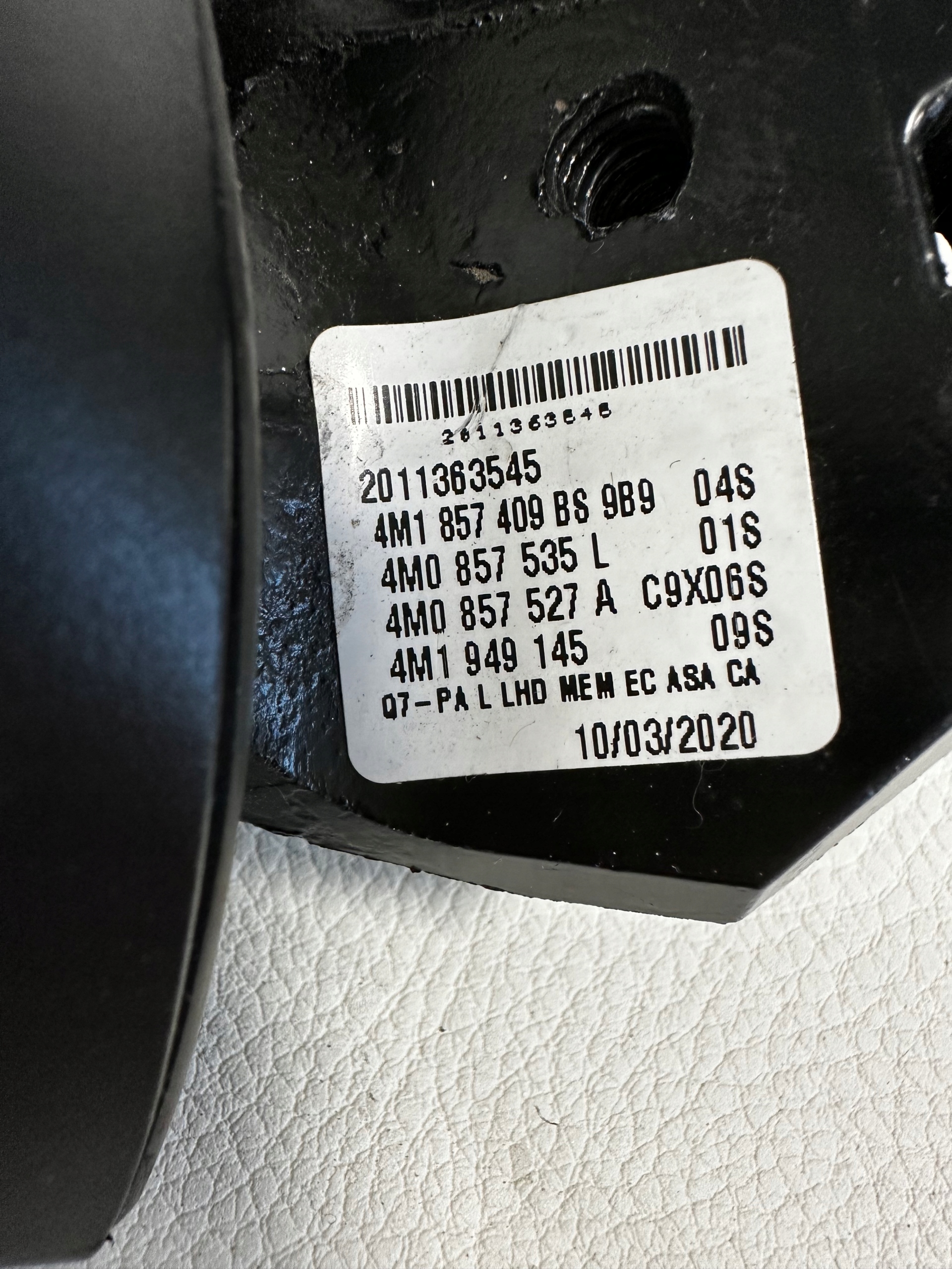 AUDI Q7 4M SPIEGEL LINKS 15PIN