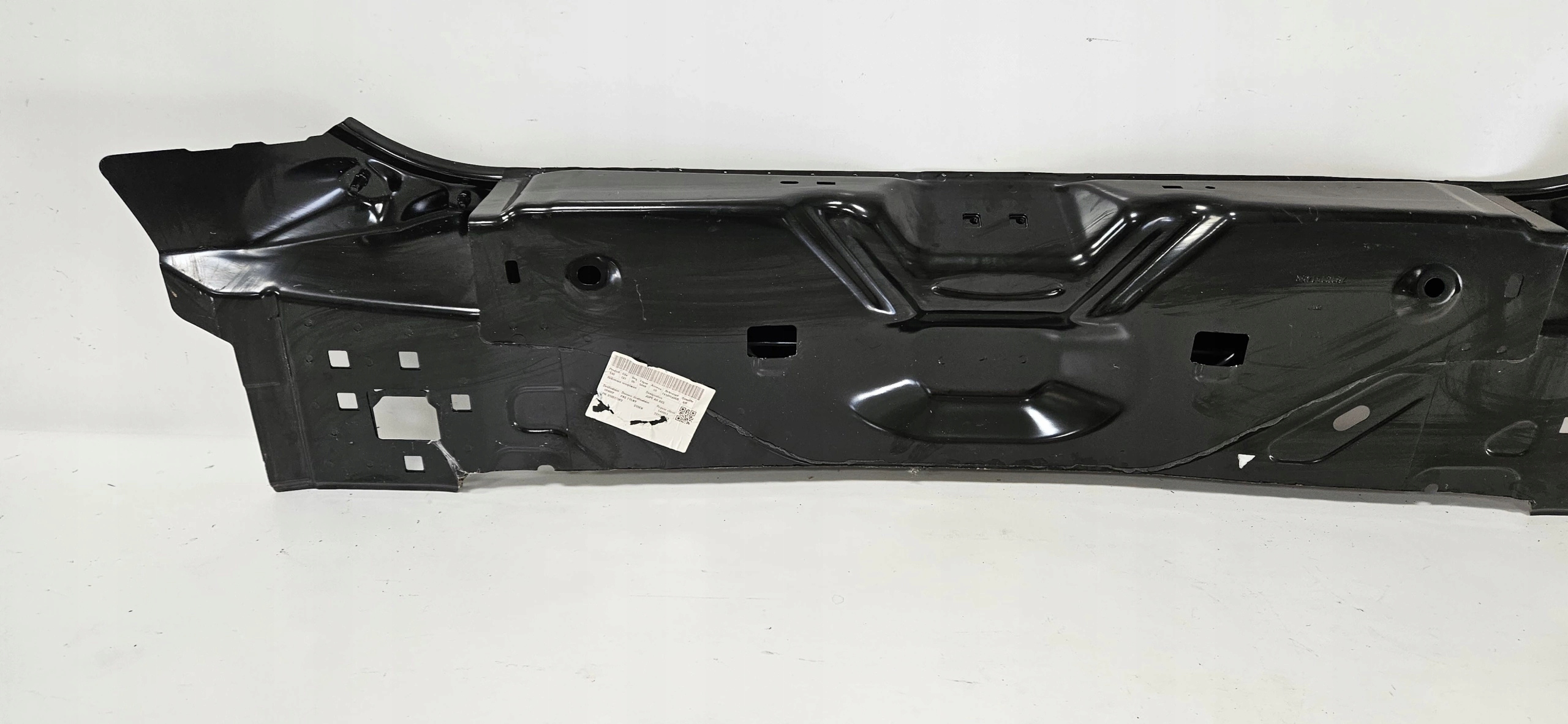 PAS TYLNY RENAULT KADJAR 791005236R NOWY ORYGINAŁ Numer katalogowy części 791005236R KAMAX