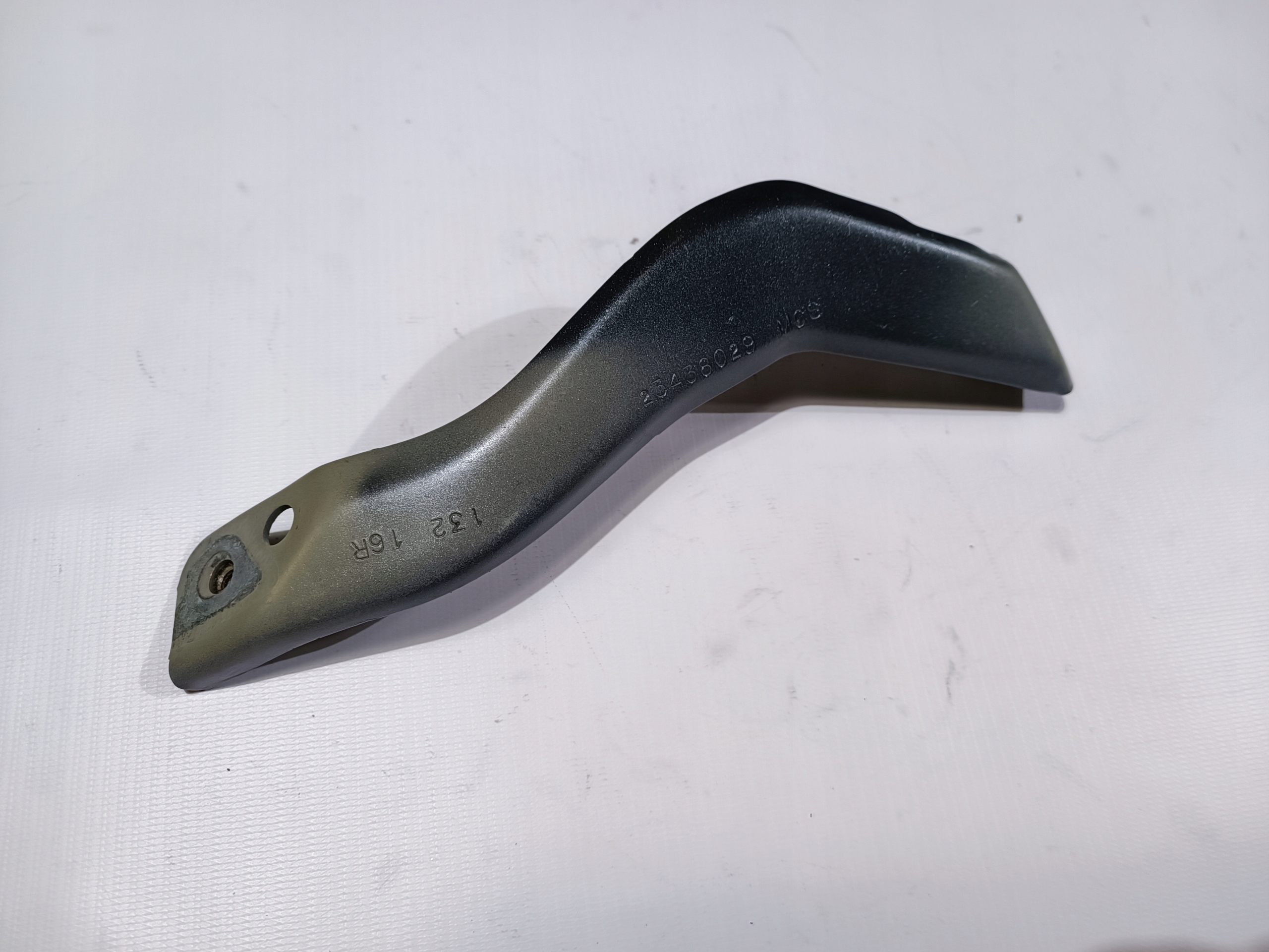 console holder radiator right Chevrolet Camaro 2016