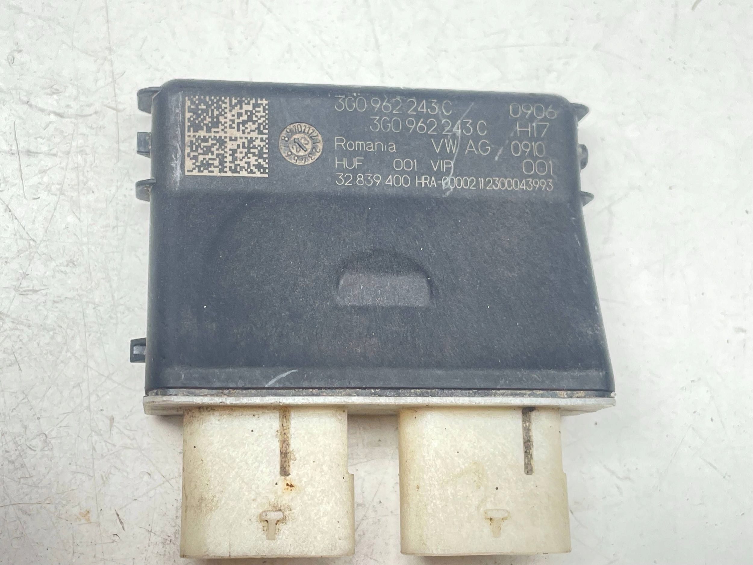 Module pour l’ouverture du capot VW AUDI PORSCHE 3G0962243C !J