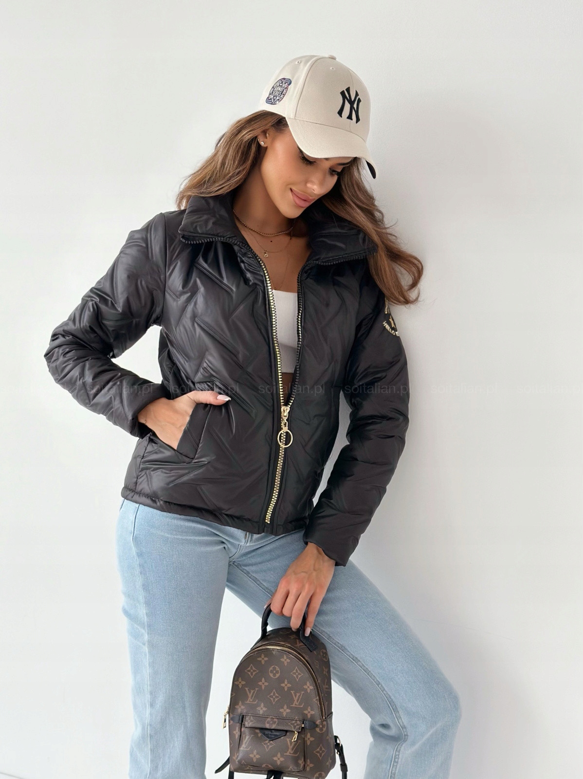 KURTKA PIKOWANA ARCHER CZARNA ROZ.M Rodzaj pikowana